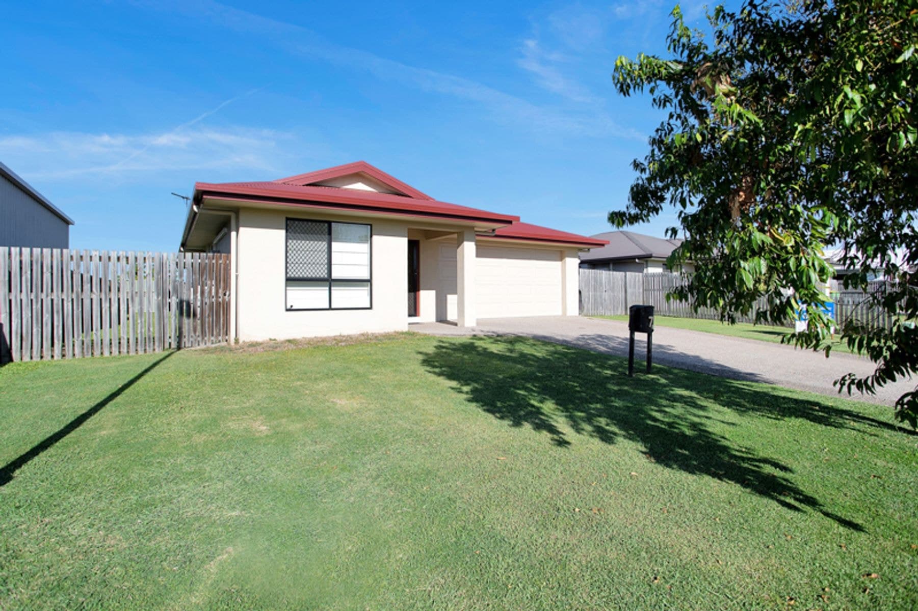 7 Salisbury Place, Ooralea QLD 4740, Ooralea - Image 1