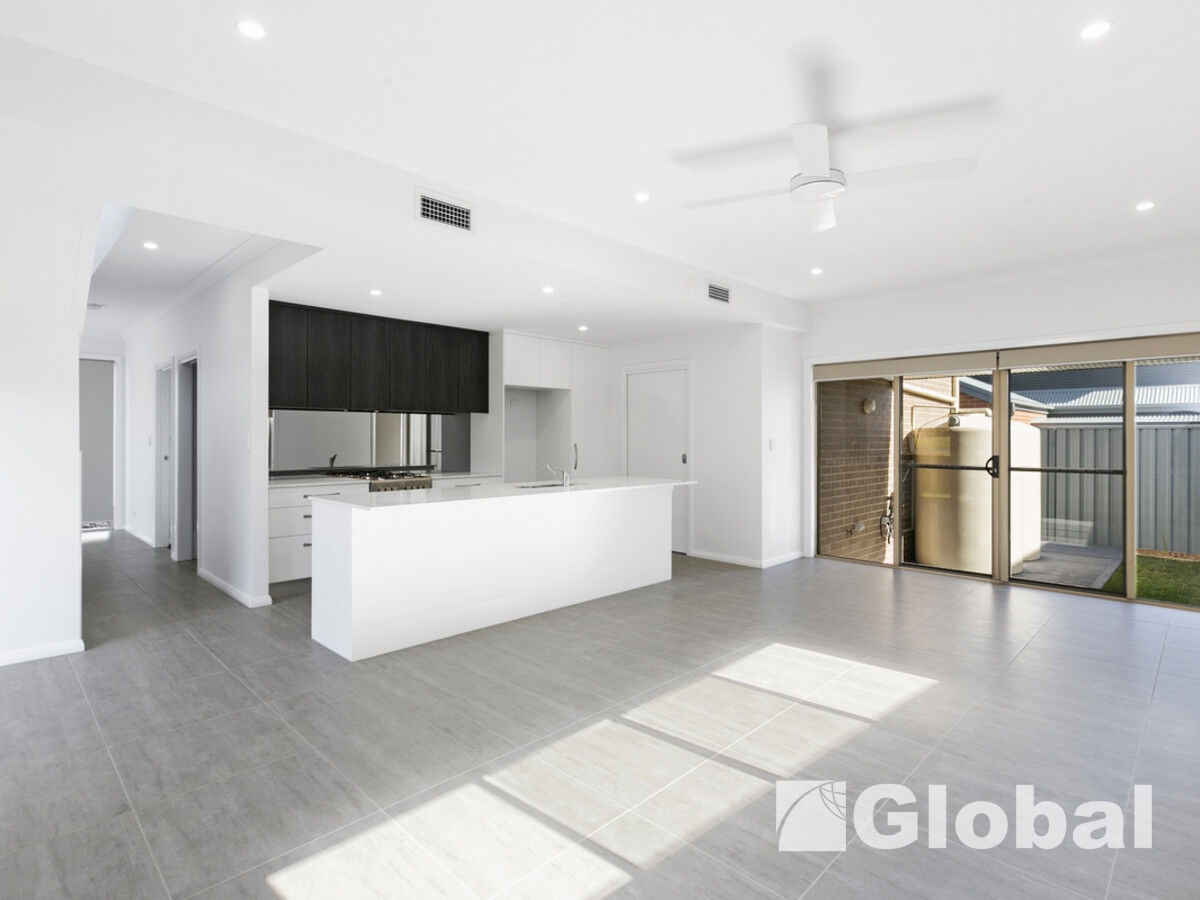 2/57 Yorston Street, Warners Bay, Warners Bay - Thumbnail 3