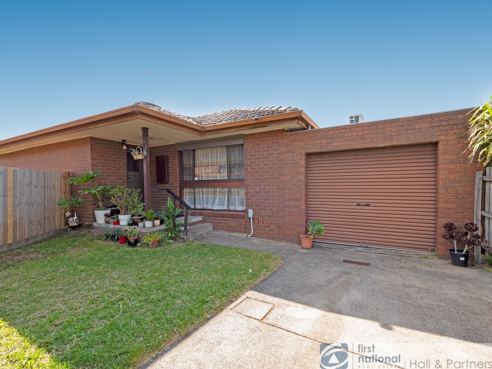 1 & 2/3 Rogers Street, Dandenong VIC 3175, Dandenong - Thumbnail 4