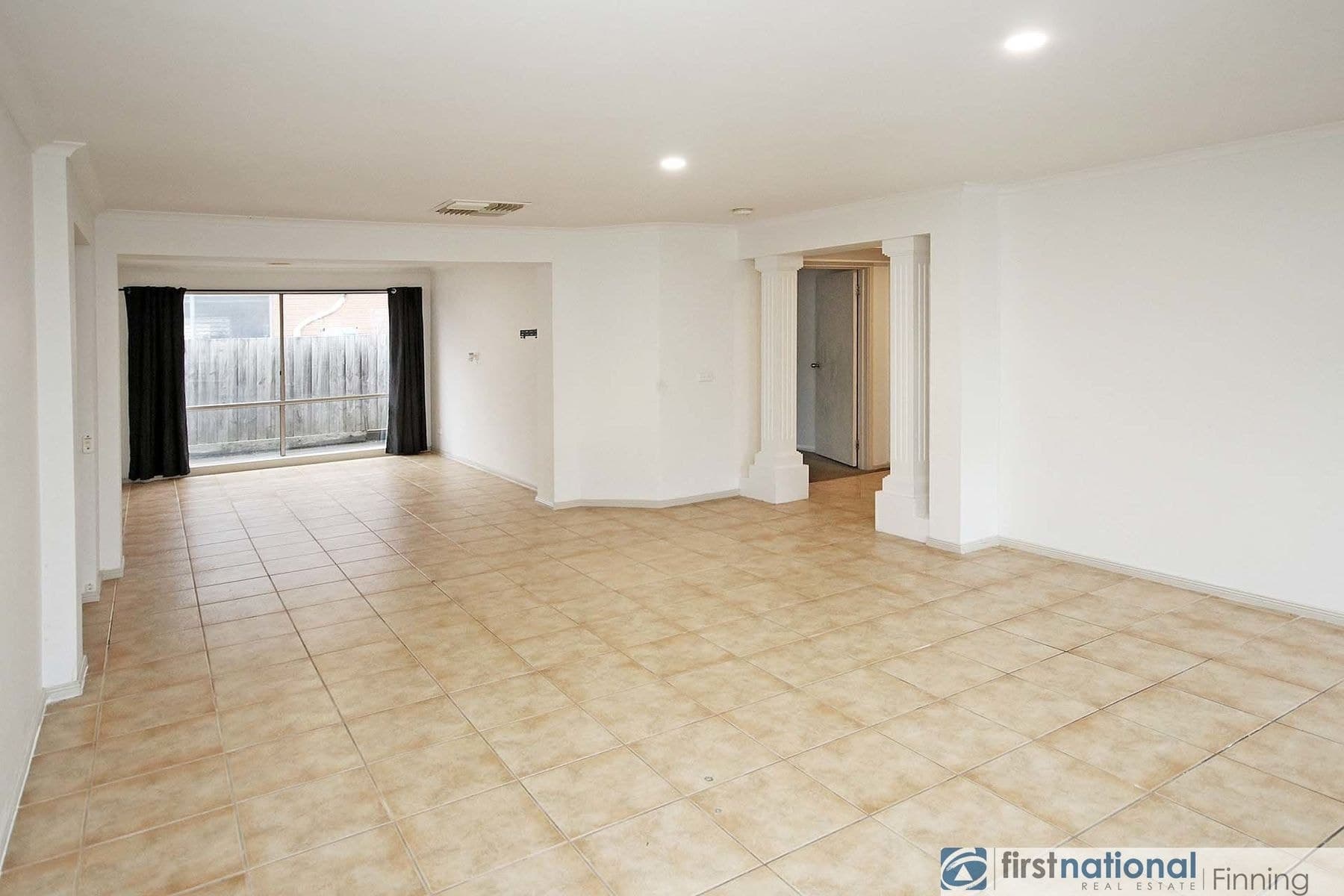 13 Borrowdale Court, Cranbourne West VIC 3977, Cranbourne West - Thumbnail 5