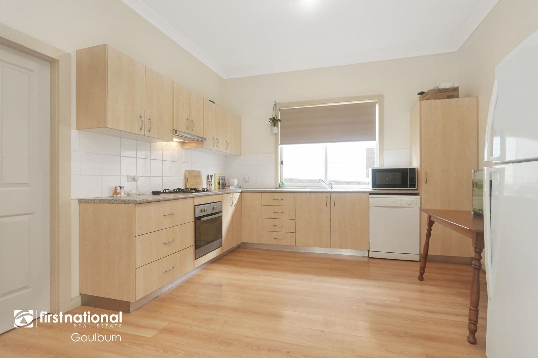 166 Clinton Street, Goulburn NSW 2580, Goulburn - Thumbnail 2