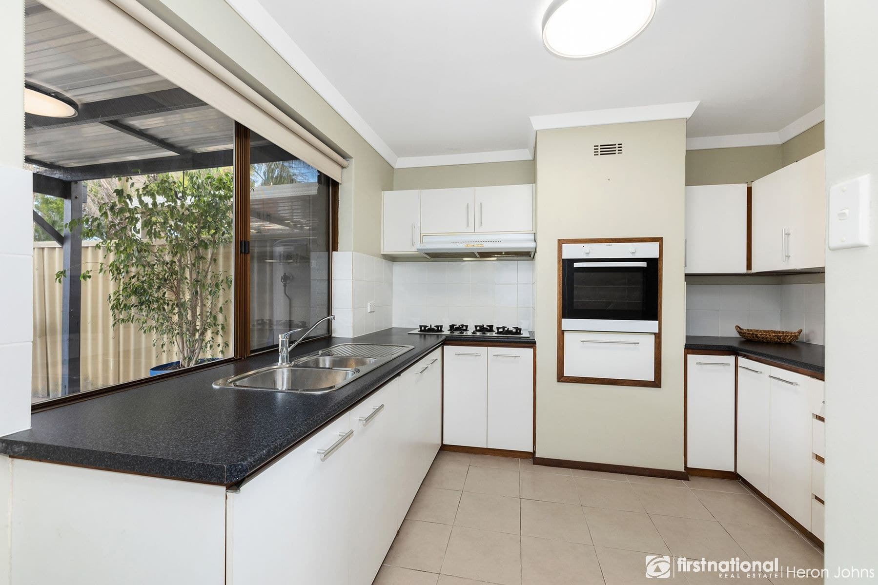 6/21 Copperwaite Road, Kardinya WA 6163, Kardinya - Thumbnail 3