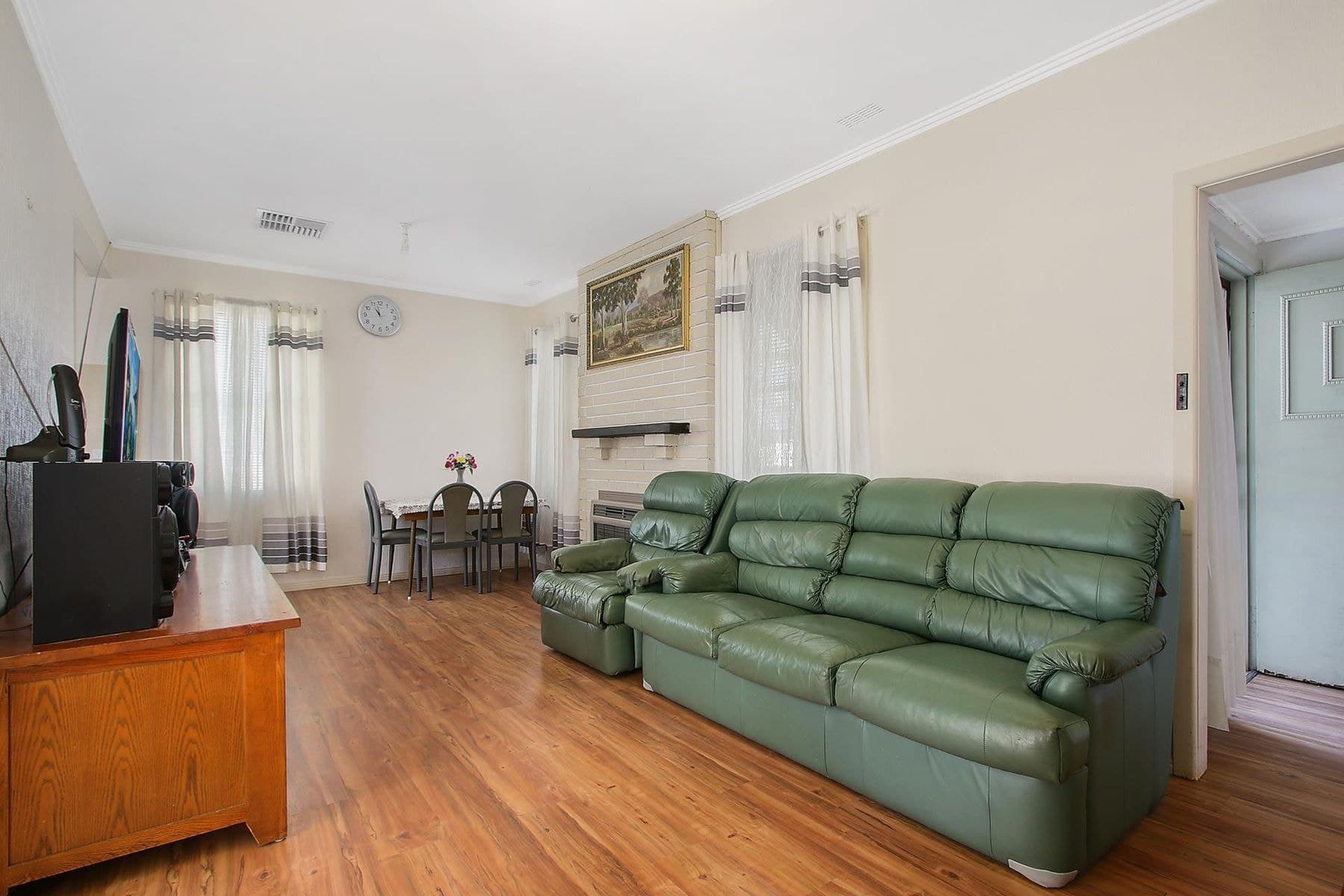 8 Lawry Street, Wodonga VIC 3690, Wodonga - Thumbnail 3