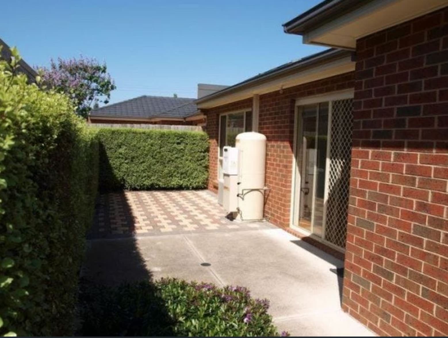 2/53 Clydesdale Road, Airport West, Airport West - Image 1