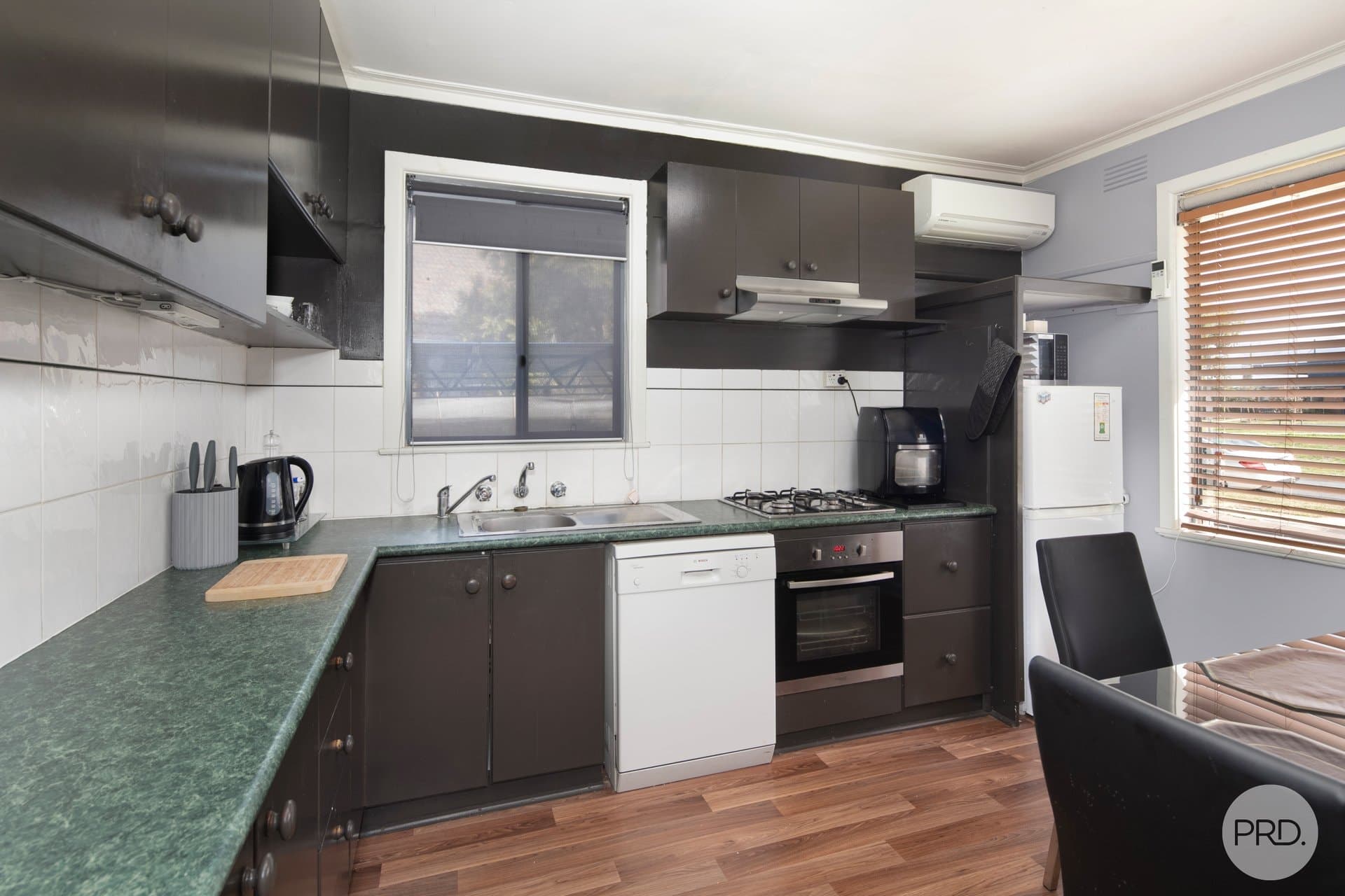 207 Sutton Street, REDAN VIC 3350, Redan - Thumbnail 4