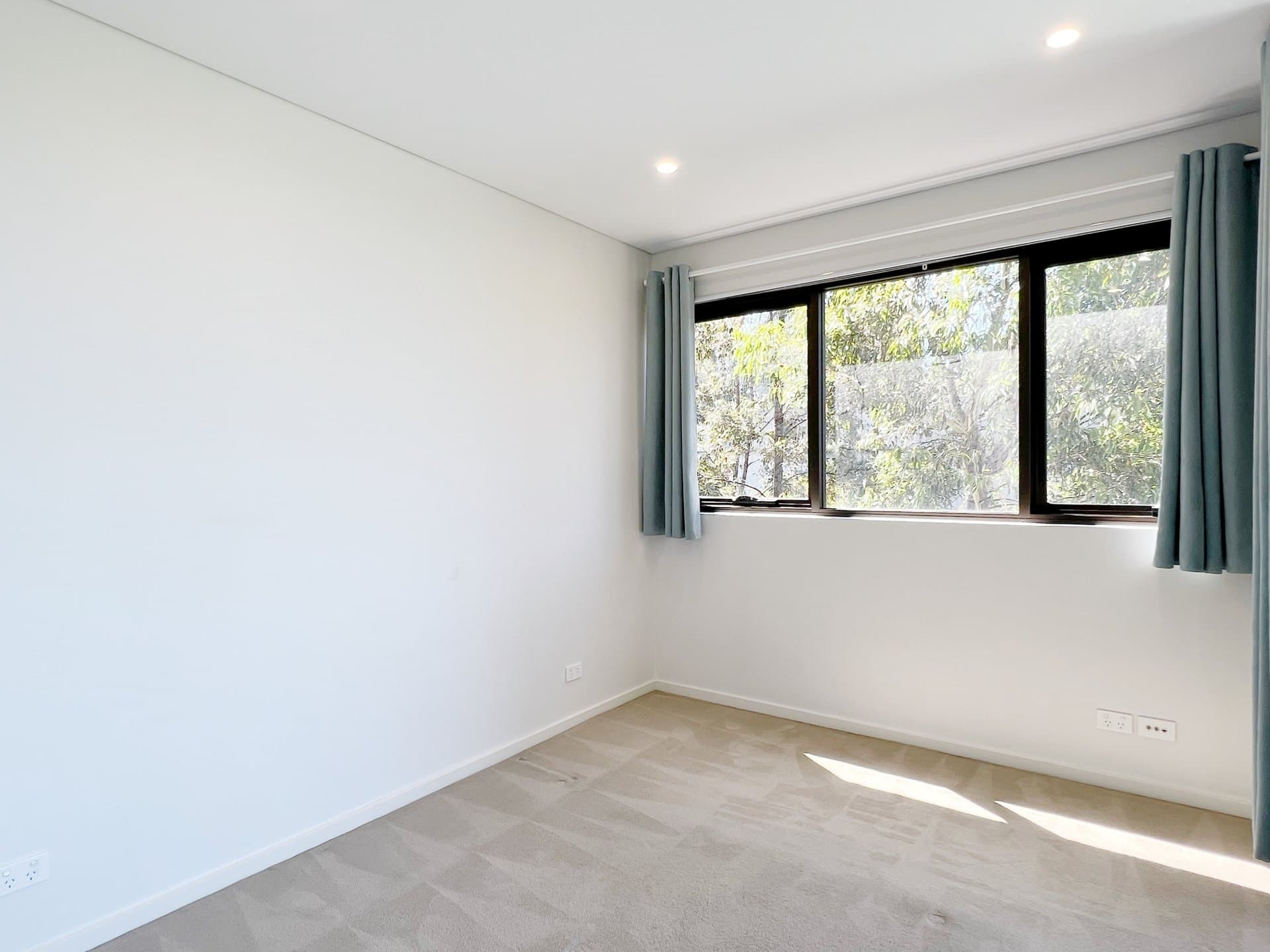 A210/5 Powell St, HOMEBUSH NSW 2140, Homebush - Thumbnail 5