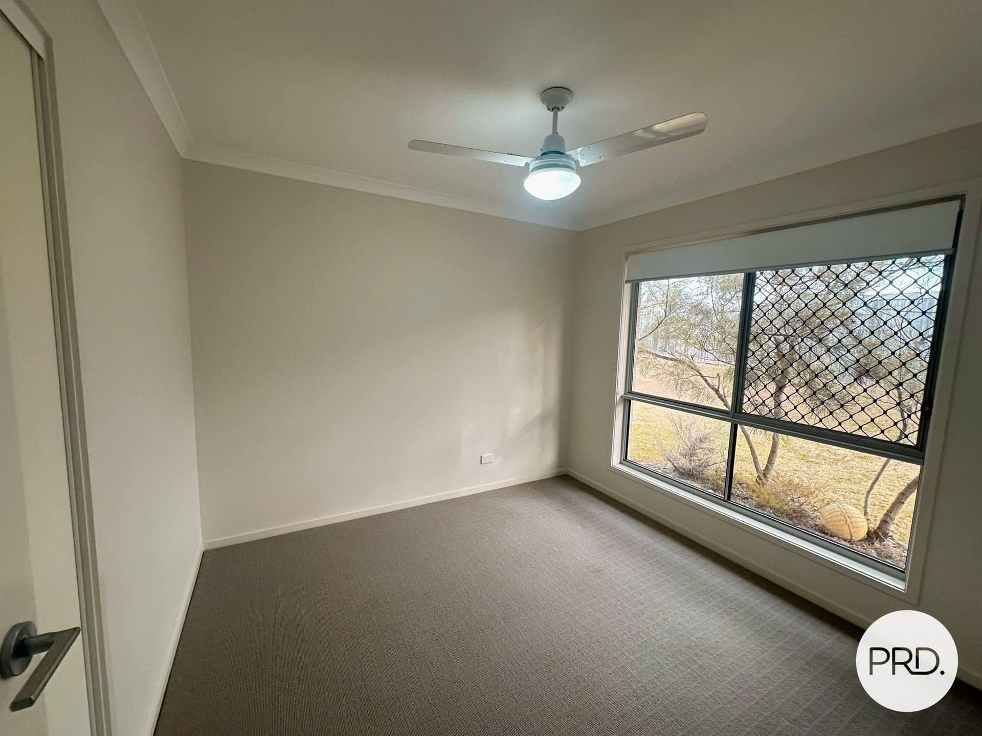 2/5 Goodnight Place, NEW AUCKLAND QLD 4680, New Auckland Property Image - Thumbnail 5