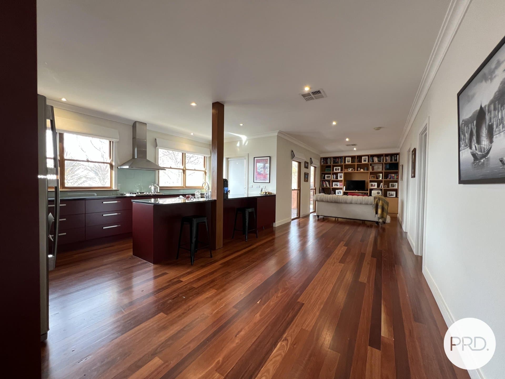 30 Surveyor Street, QUEANBEYAN NSW 2620, Queanbeyan - Thumbnail 2