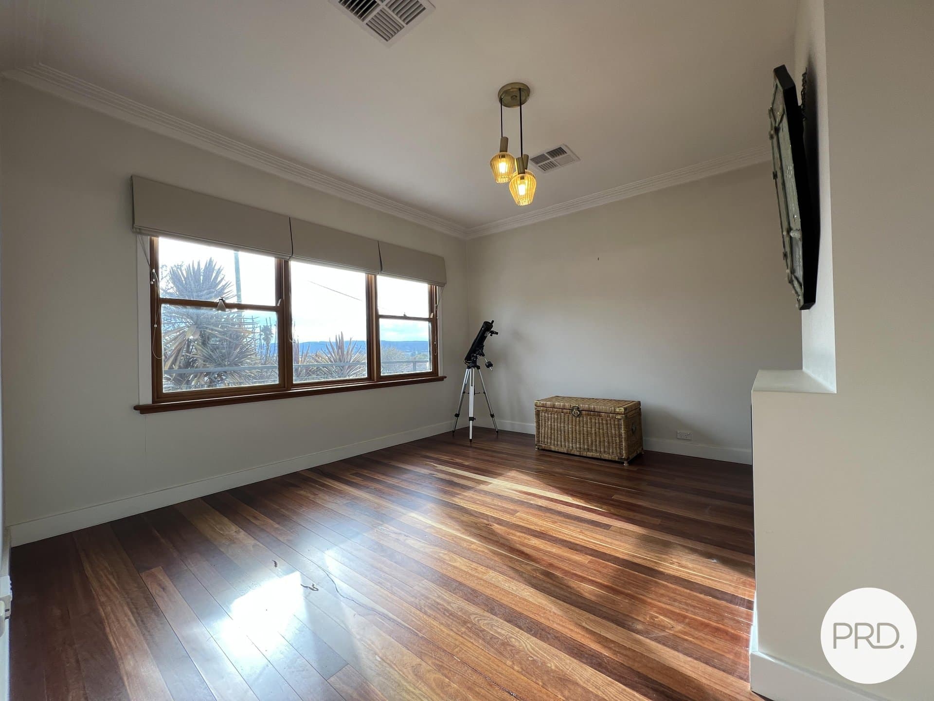 30 Surveyor Street, QUEANBEYAN NSW 2620, Queanbeyan - Thumbnail 3