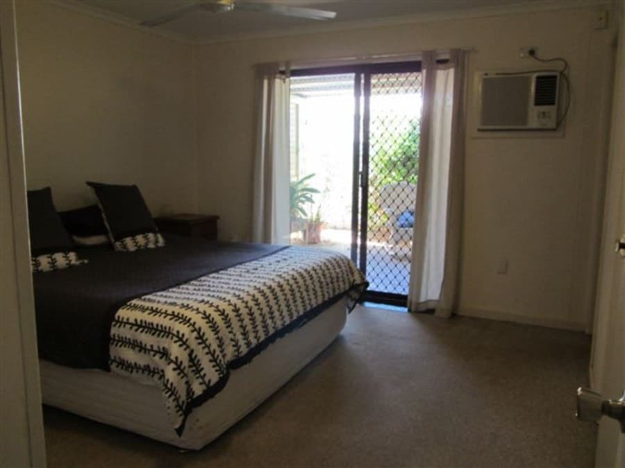 4 Carey Street Exmouth, WA 6707, Out Shines The Others - Exmouth - Thumbnail 4
