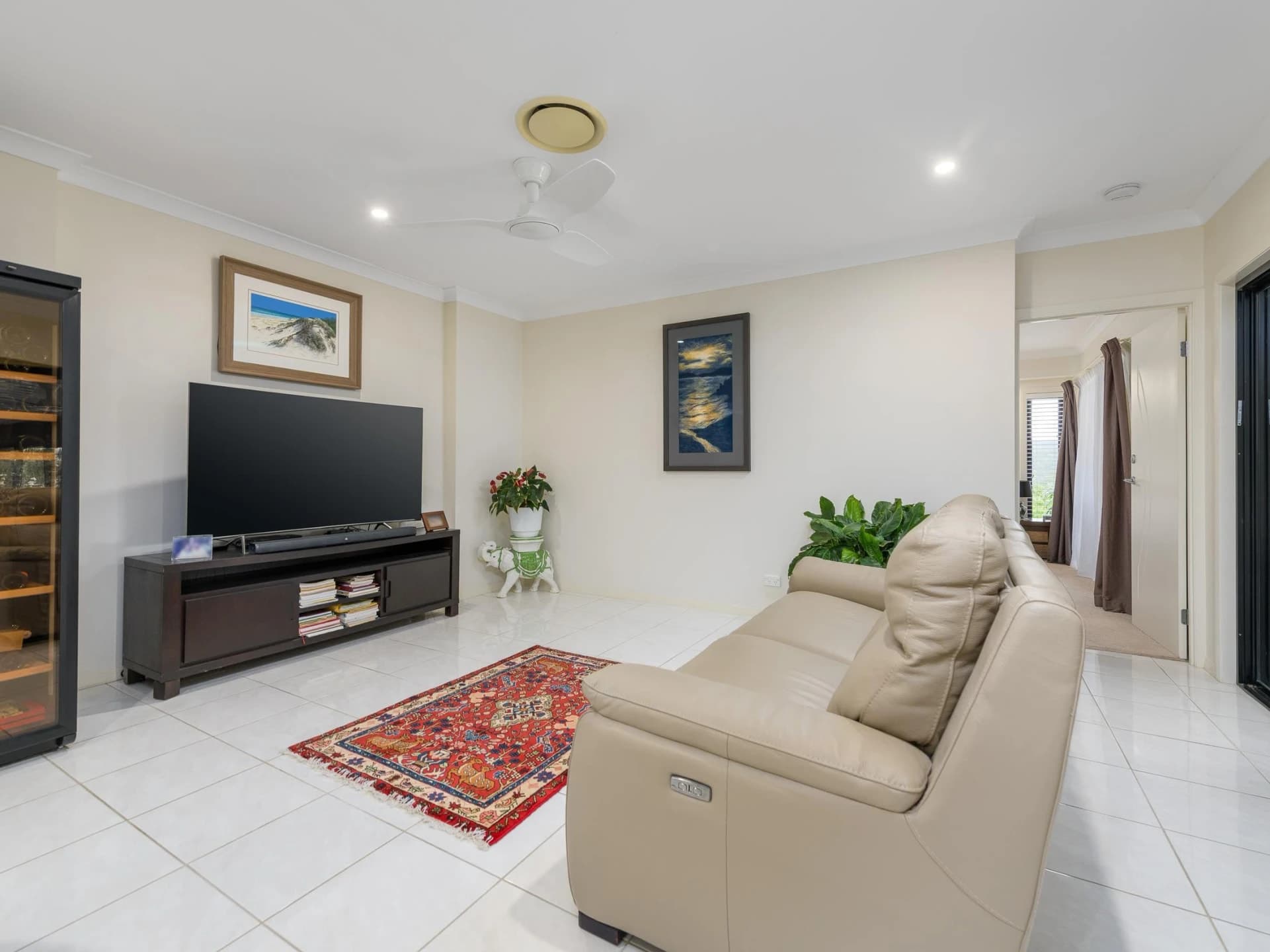 88 Salvado Drive, Pacific Pines QLD 4211, Pacific Pines - Thumbnail 8
