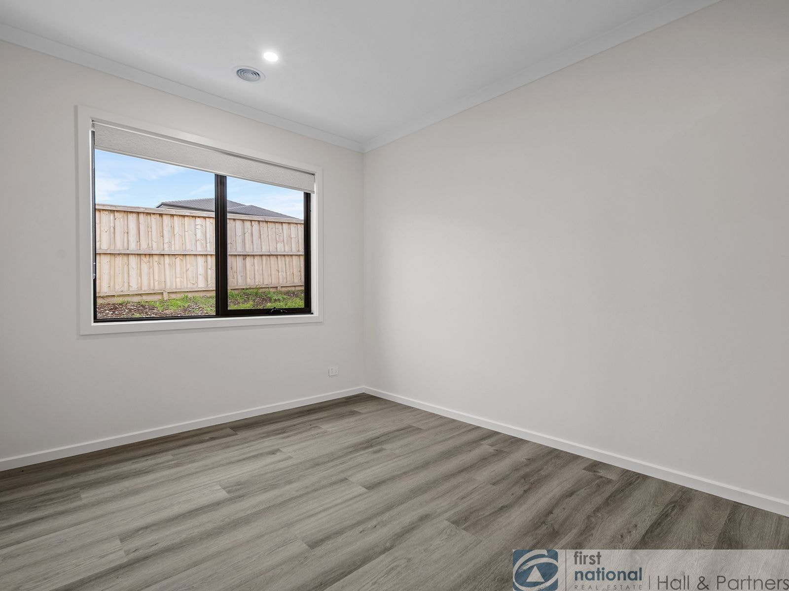 17 Silvertown Road, Drouin VIC 3818, Drouin - Thumbnail 6