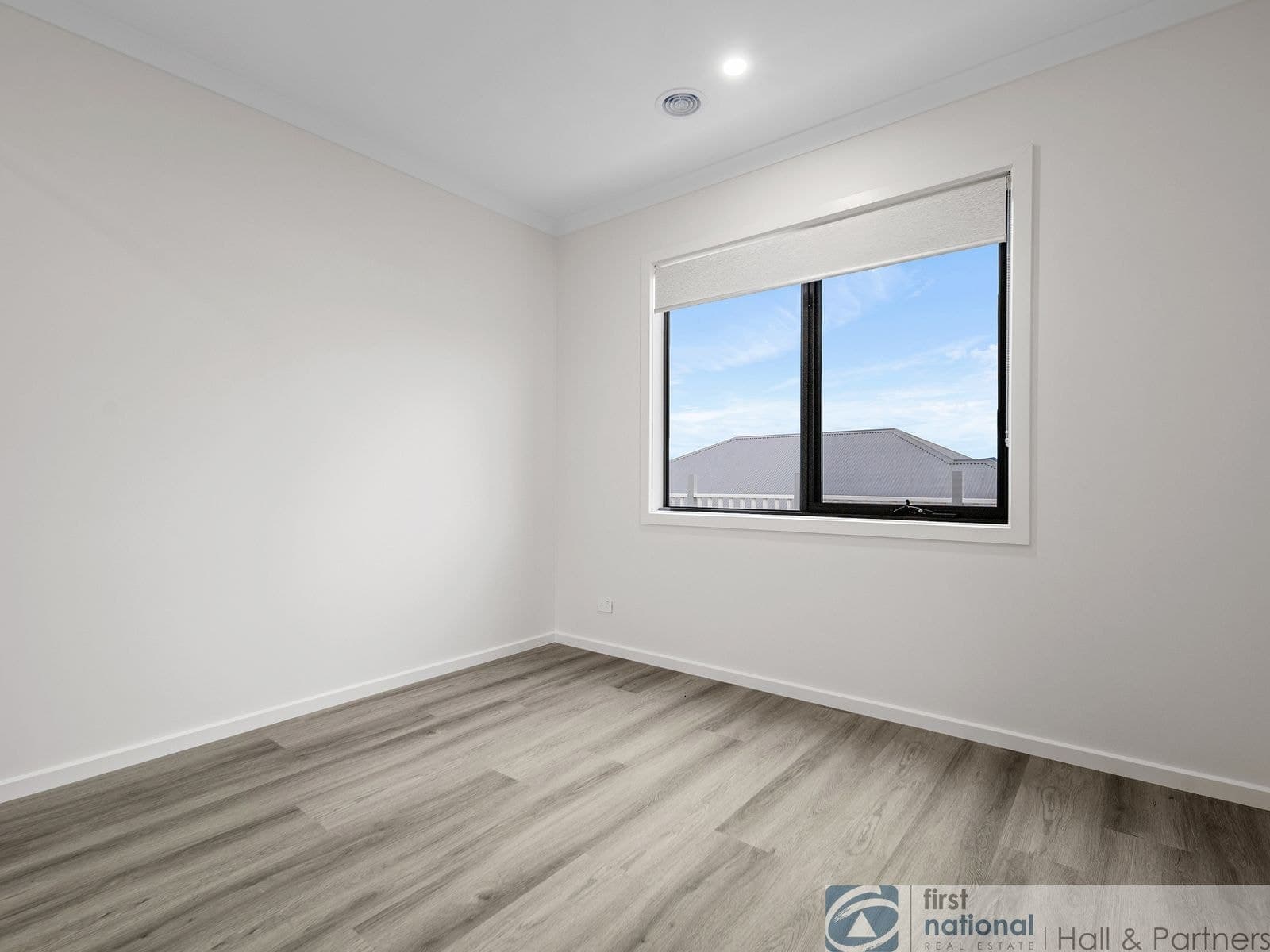 17 Silvertown Road, Drouin VIC 3818, Drouin - Thumbnail 8