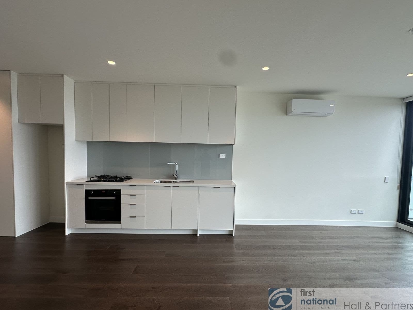 305/34 Mason Street, Dandenong VIC 3175, Dandenong - Thumbnail 2