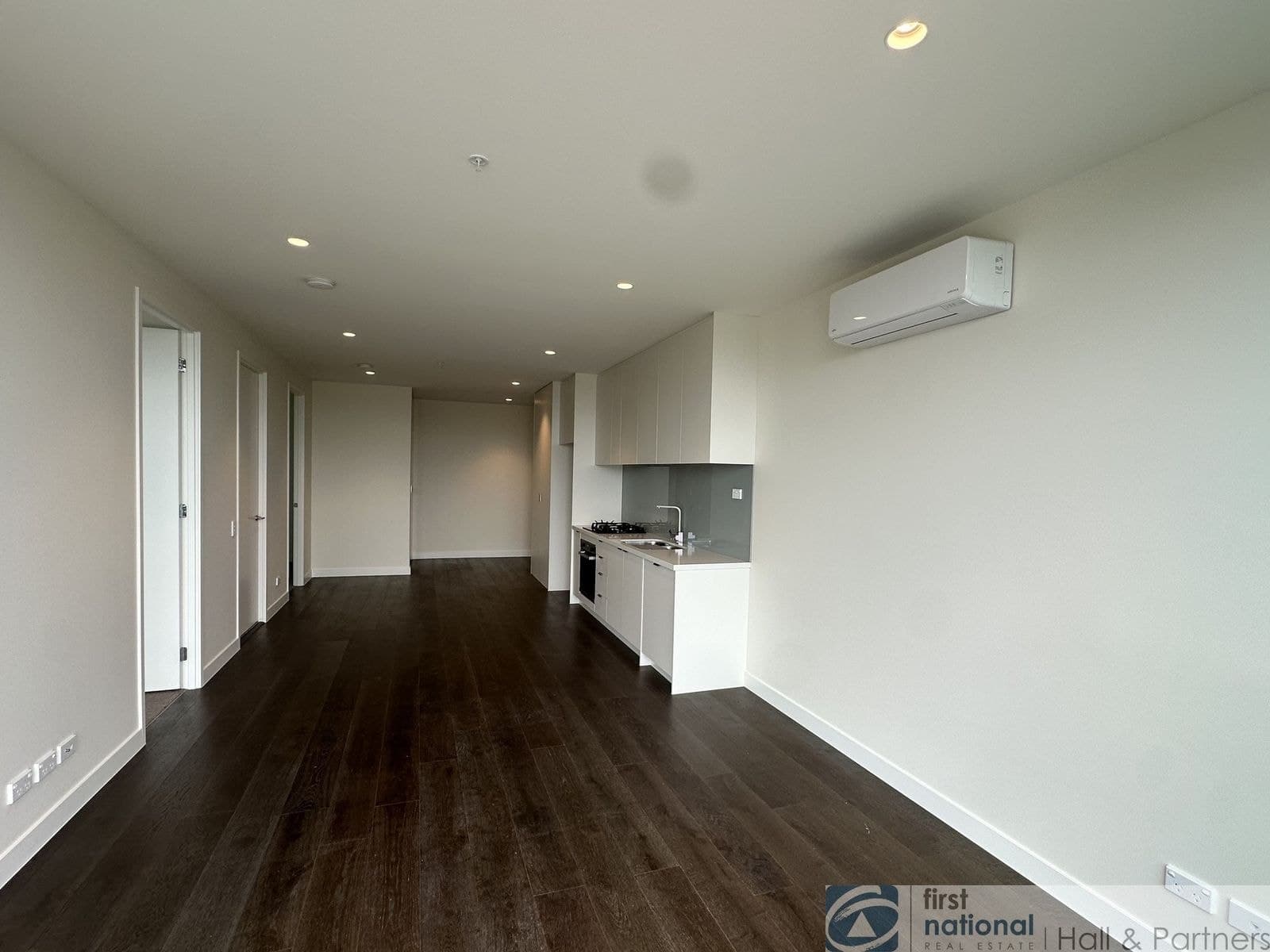 305/34 Mason Street, Dandenong VIC 3175, Dandenong - Thumbnail 3