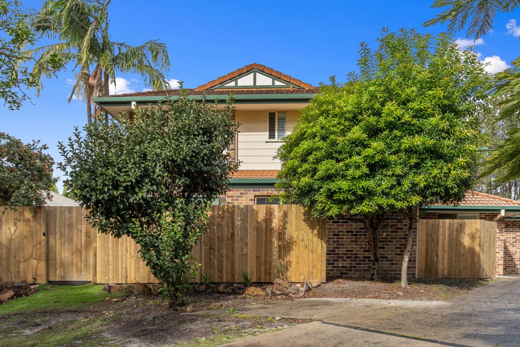 1/1, Byron Bay - Image 1