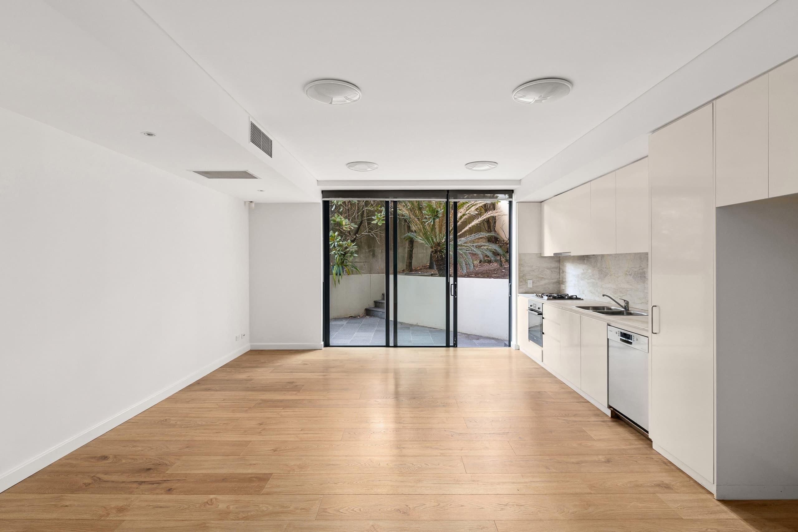 5/490 Glenmore Road, Edgecliff - Image 1