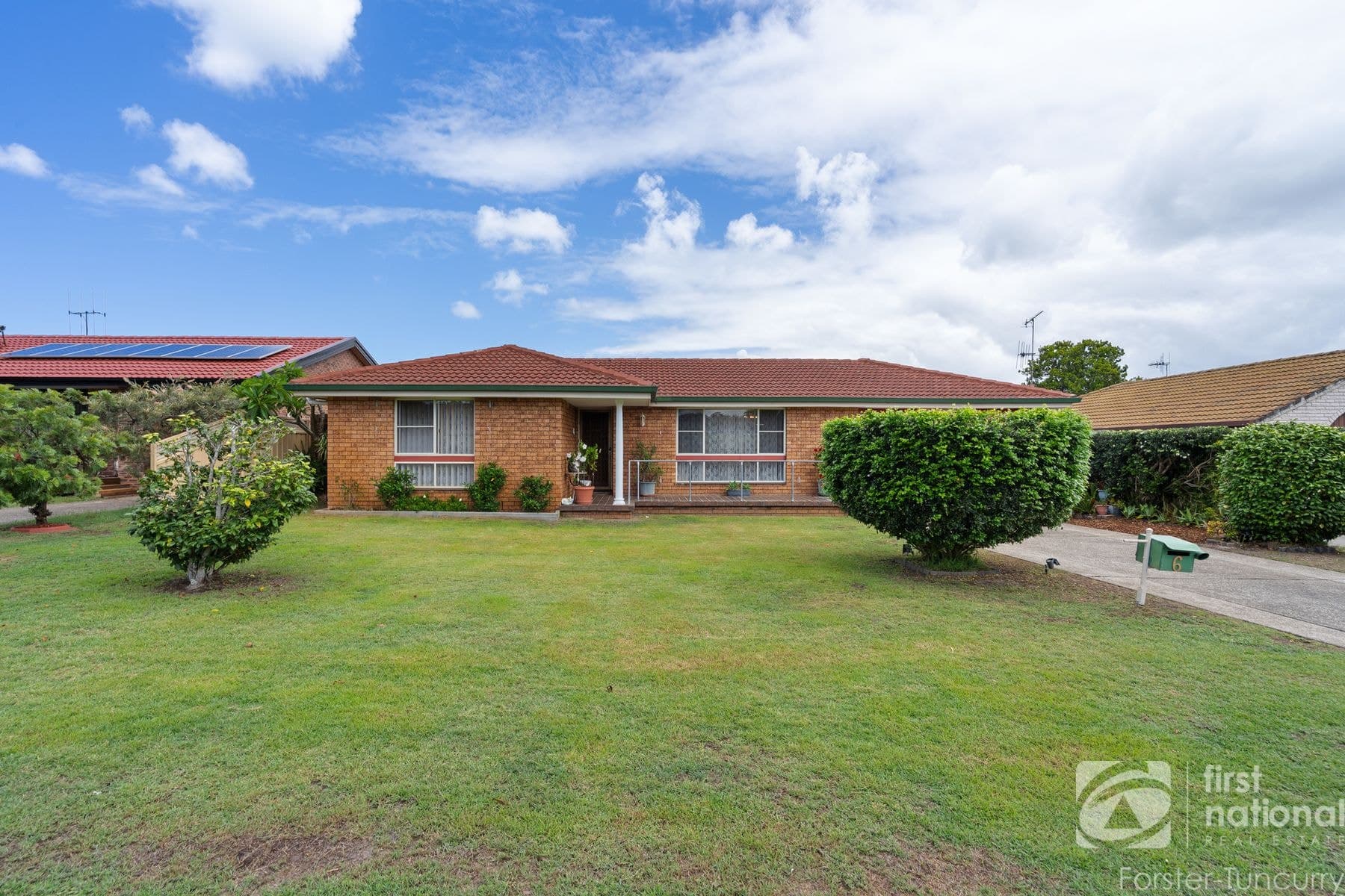 6 De Lore Crescent, Tuncurry NSW 2428, Tuncurry - Image 1