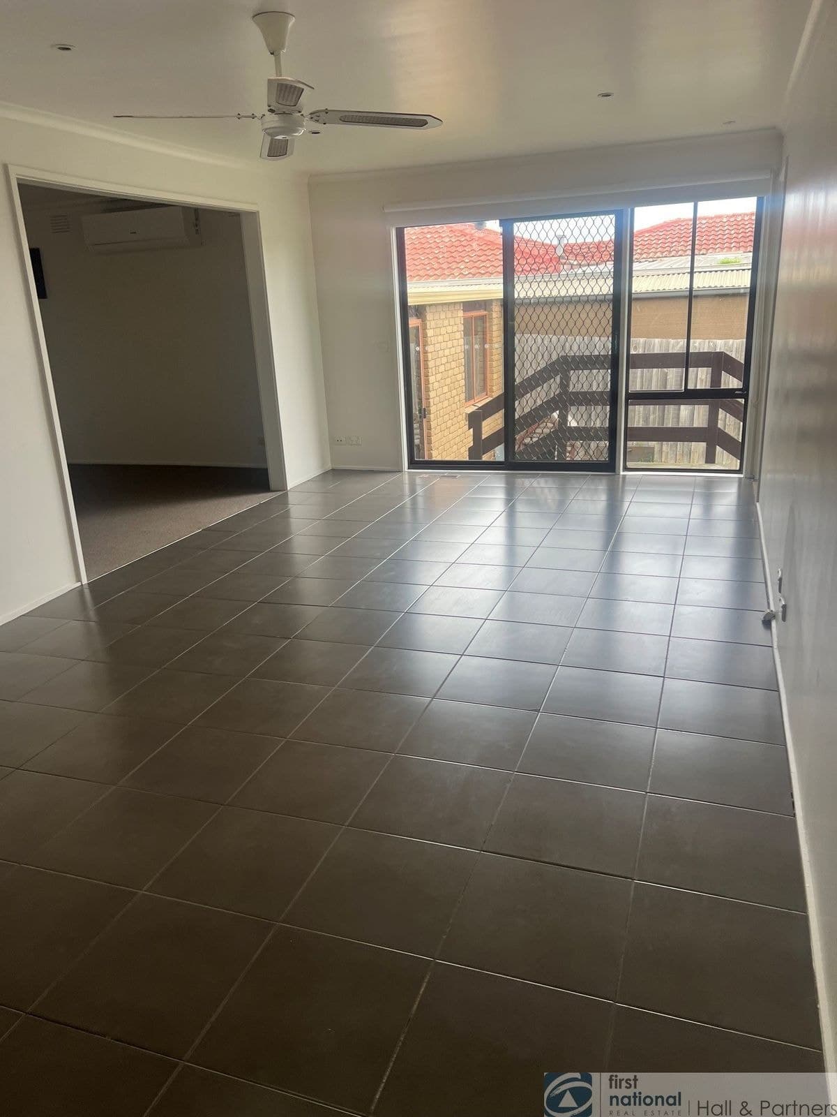 8 David Collins Drive, Endeavour Hills VIC 3802, Endeavour Hills - Thumbnail 5