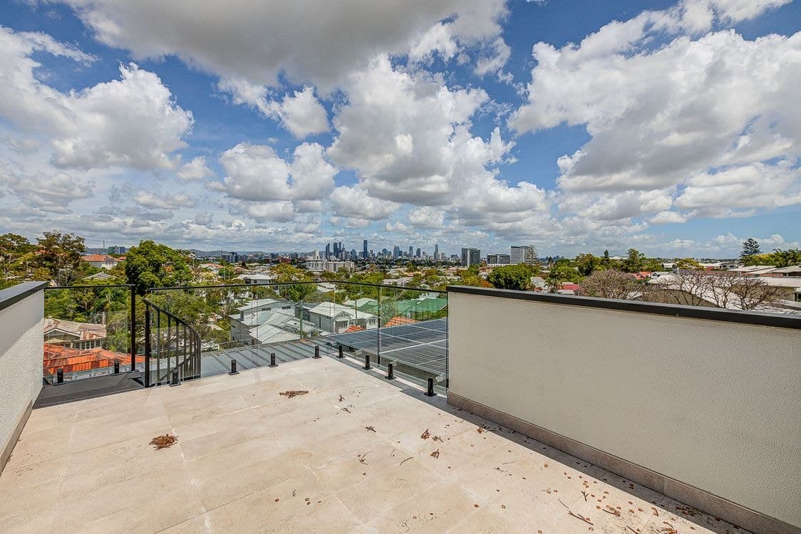 44 Brae Street, COORPAROO, QLD, 4151, Coorparoo - Thumbnail 2