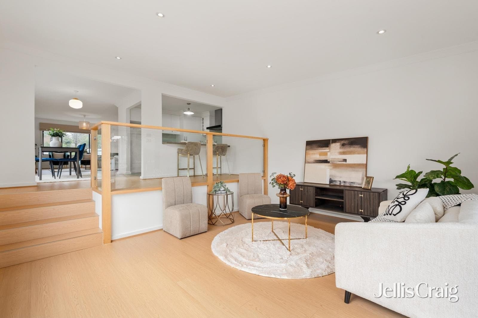11 Bambra Street, Croydon, Croydon - Thumbnail 3