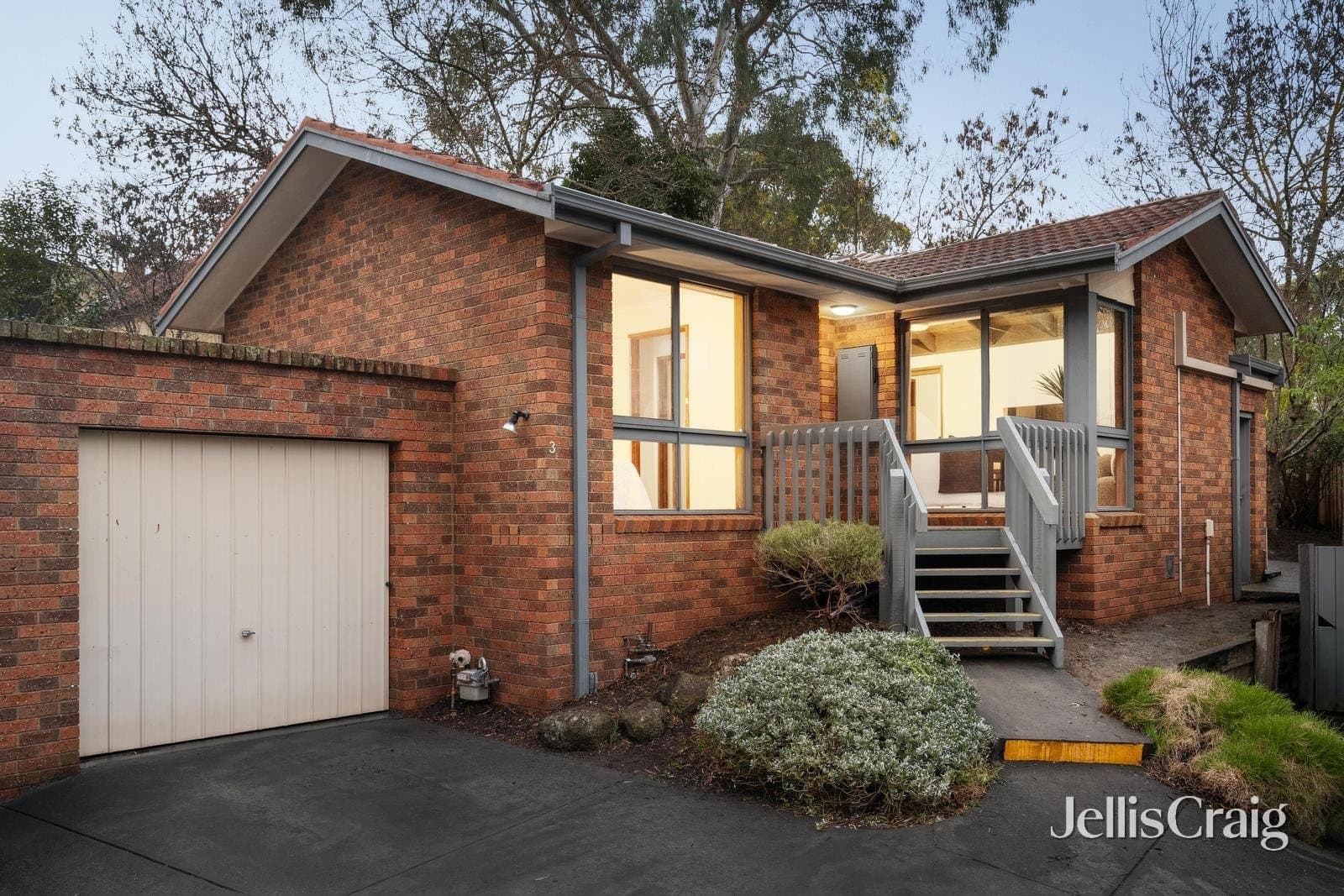 3/31 Paterson Crescent, Greensborough, Greensborough - Thumbnail 2