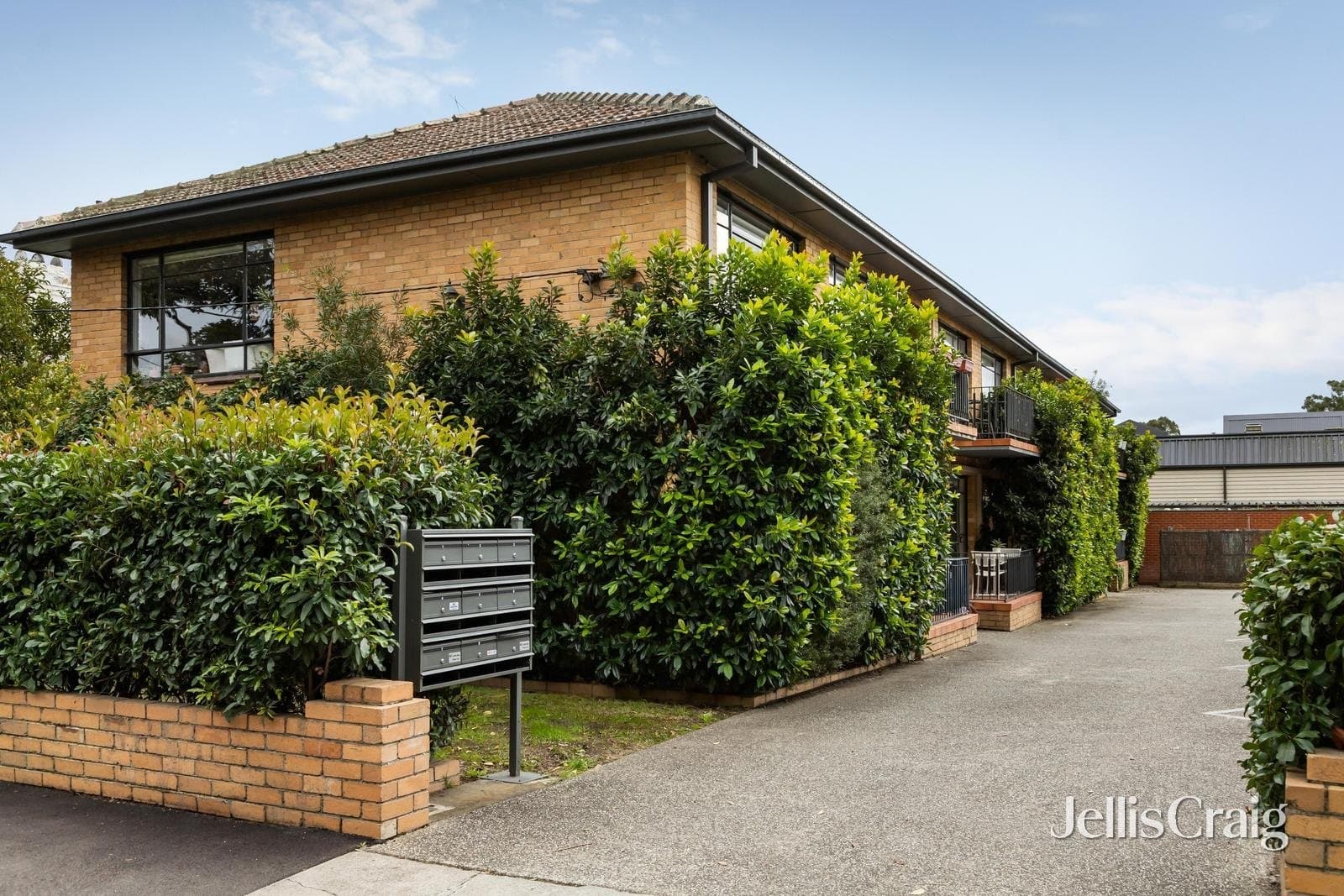 2/53 Grove Road, Hawthorn, Hawthorn - Thumbnail 2