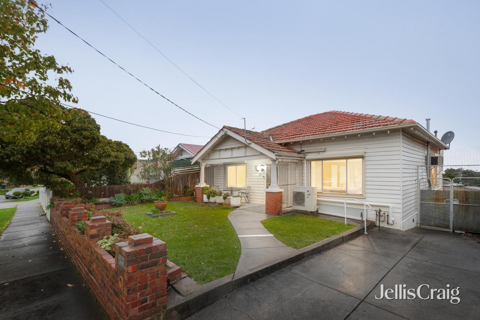 53 Kendall Street, Preston, Preston - Thumbnail 2