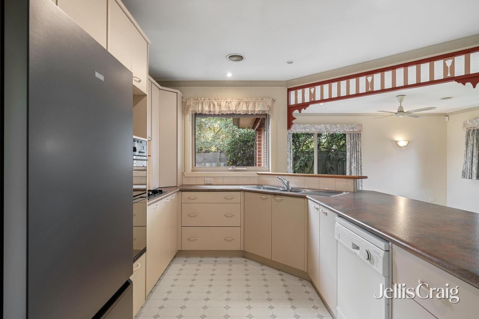 2/5 Percy Street, Croydon South, Croydon South - Thumbnail 4