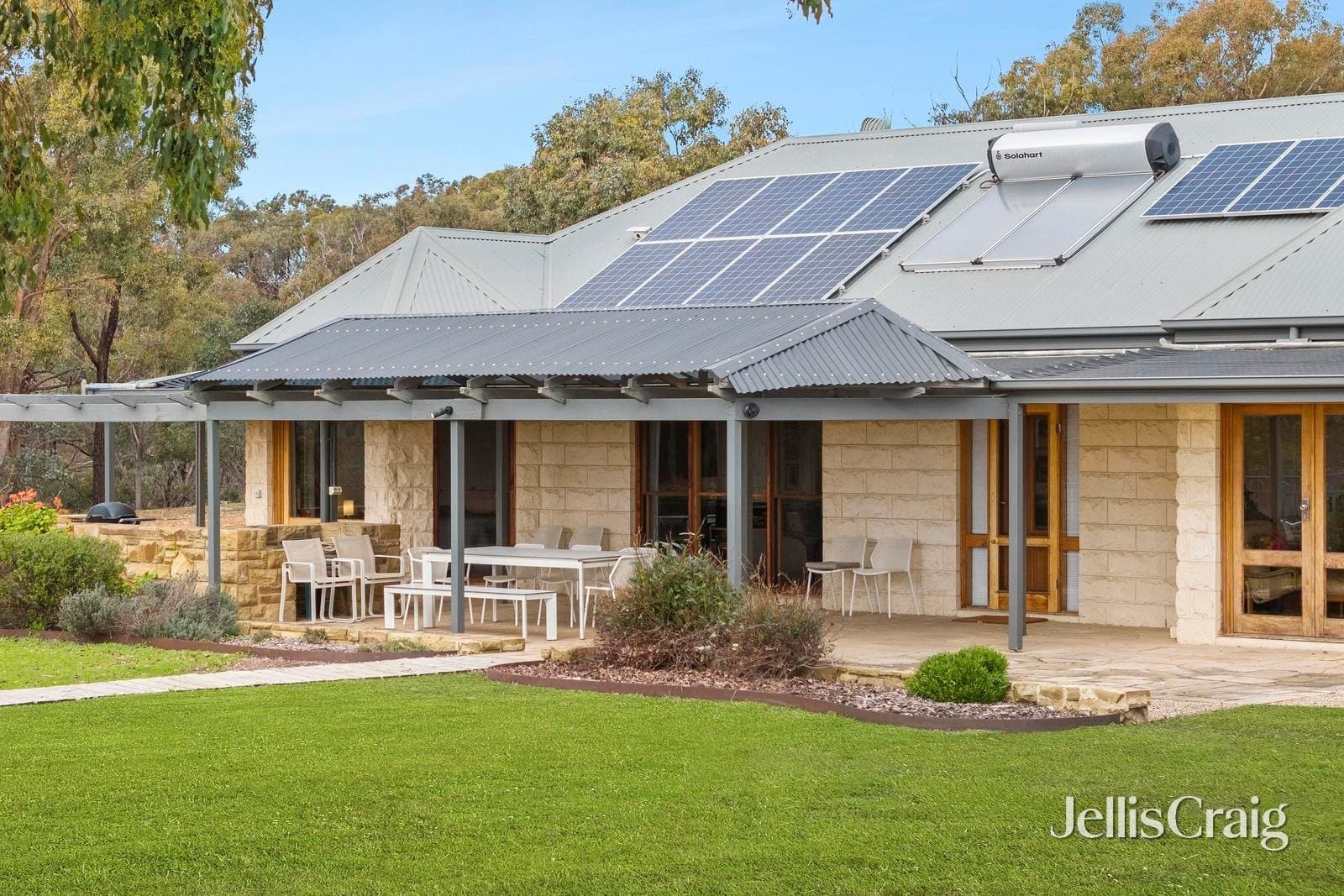 24 Ross Drive, Castlemaine, Castlemaine - Thumbnail 6