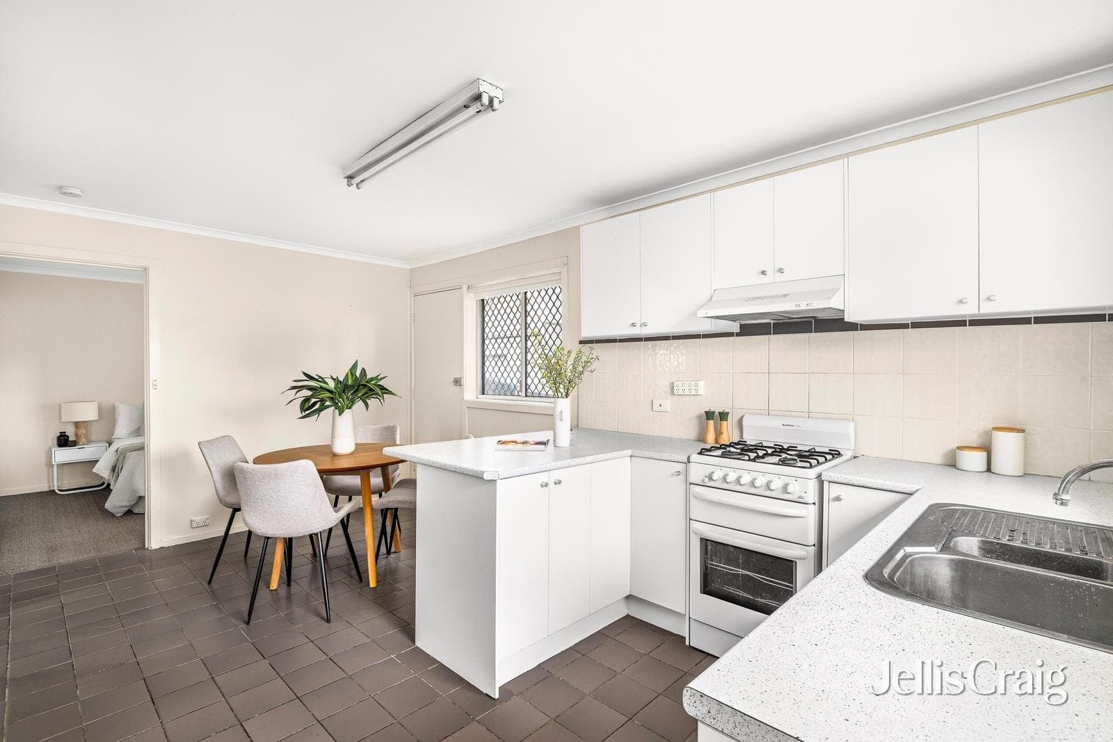 4/2 Vincent Street, Coburg, Coburg - Thumbnail 3