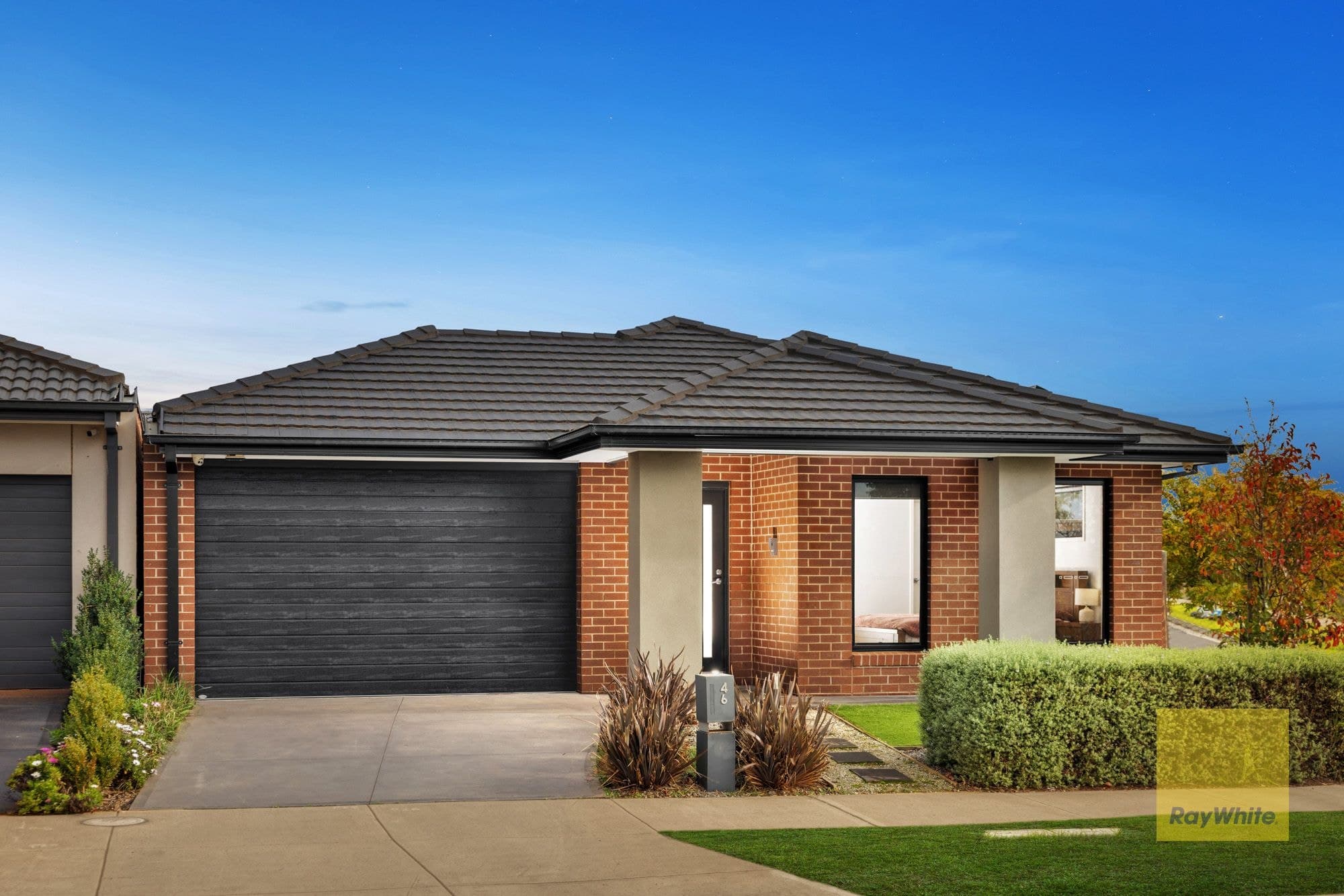 46 Wingfield Drive, THORNHILL PARK VIC 3335, Thornhill Park - Thumbnail 2