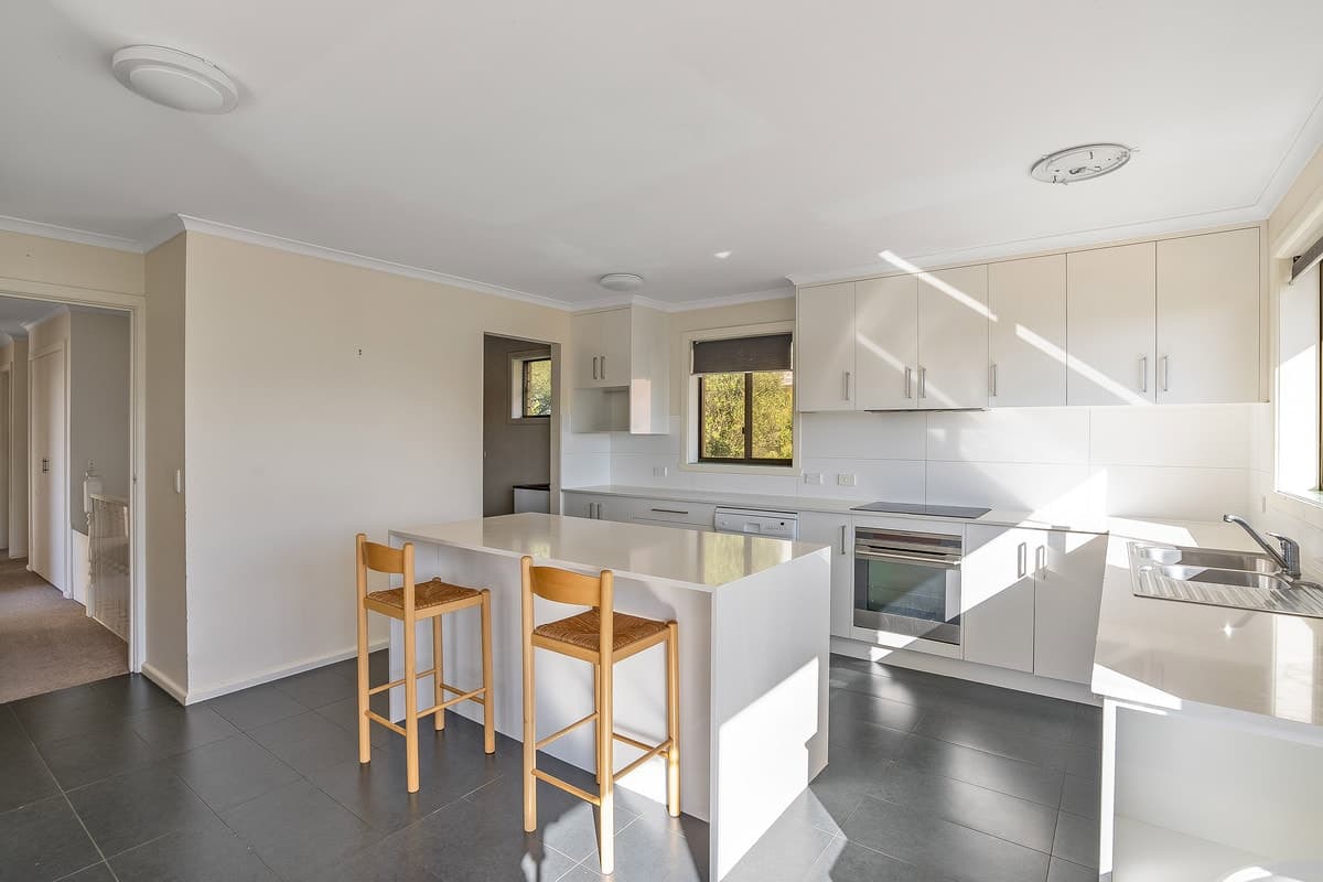 29 Susan Parade Lenah Valley TAS 7008, Lenah Valley - Thumbnail 2
