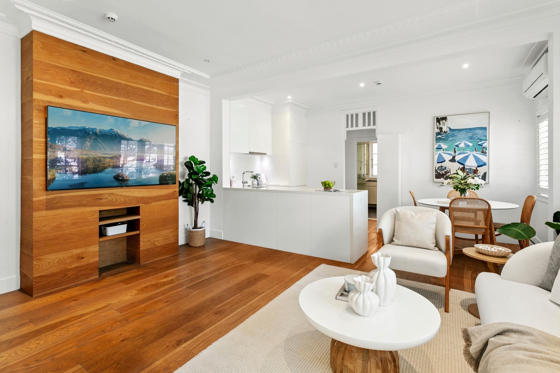 4/8 Malvern Avenue, Manly - Thumbnail 2