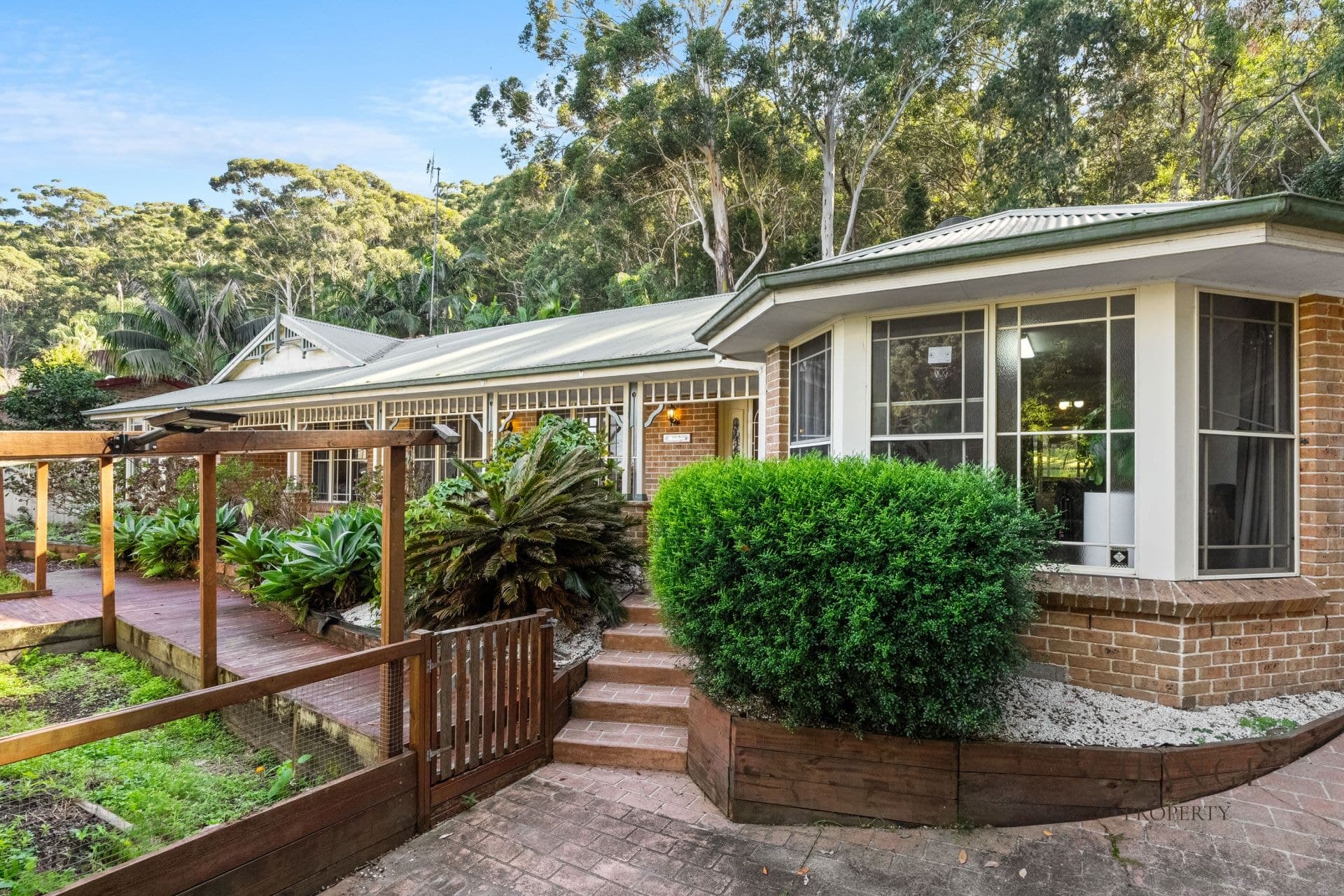 28 Kookaburra Street Kincumber NSW, Kincumber - Thumbnail 2