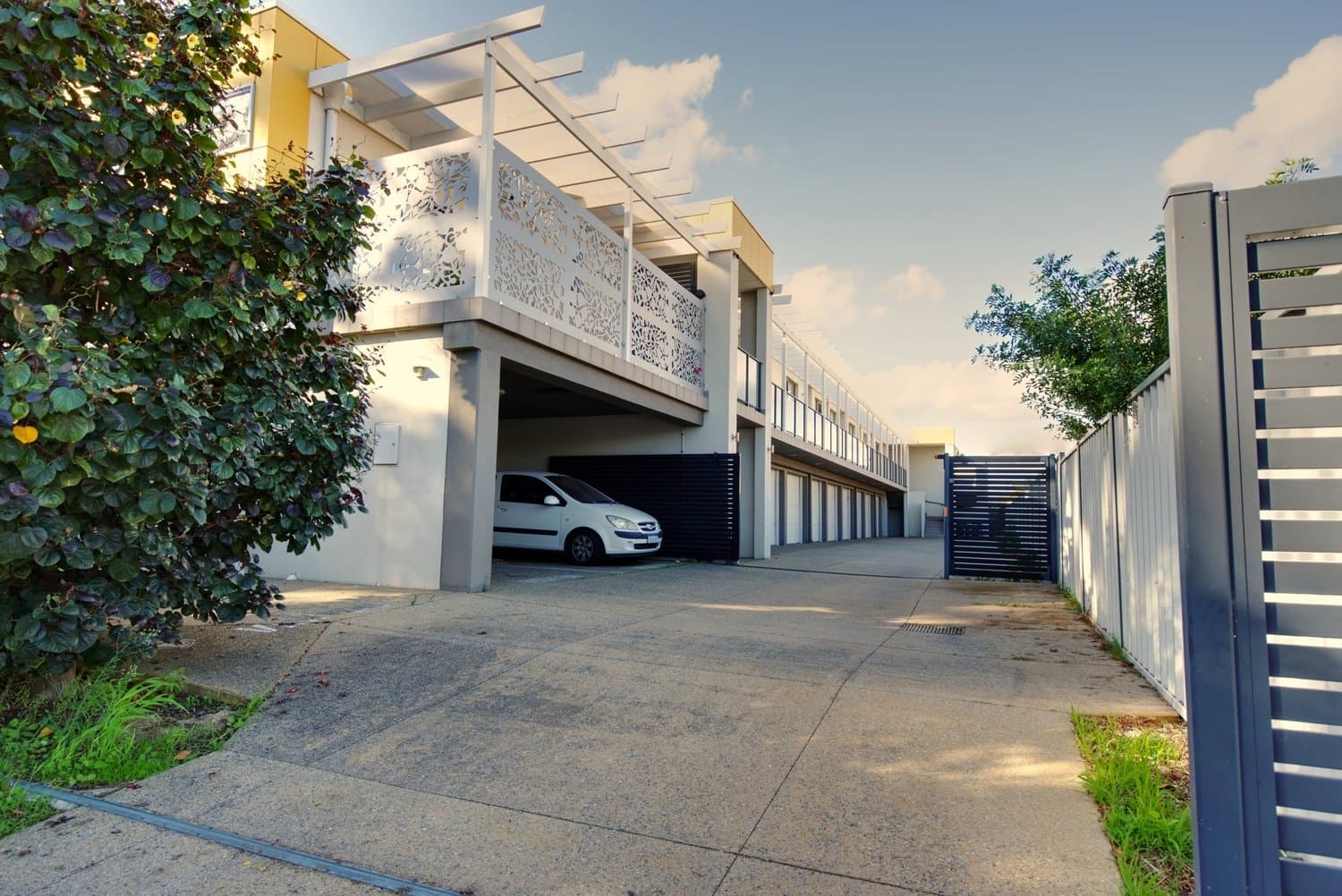 6/18 Mathoura Street Midland 6056, Midland - Image 1