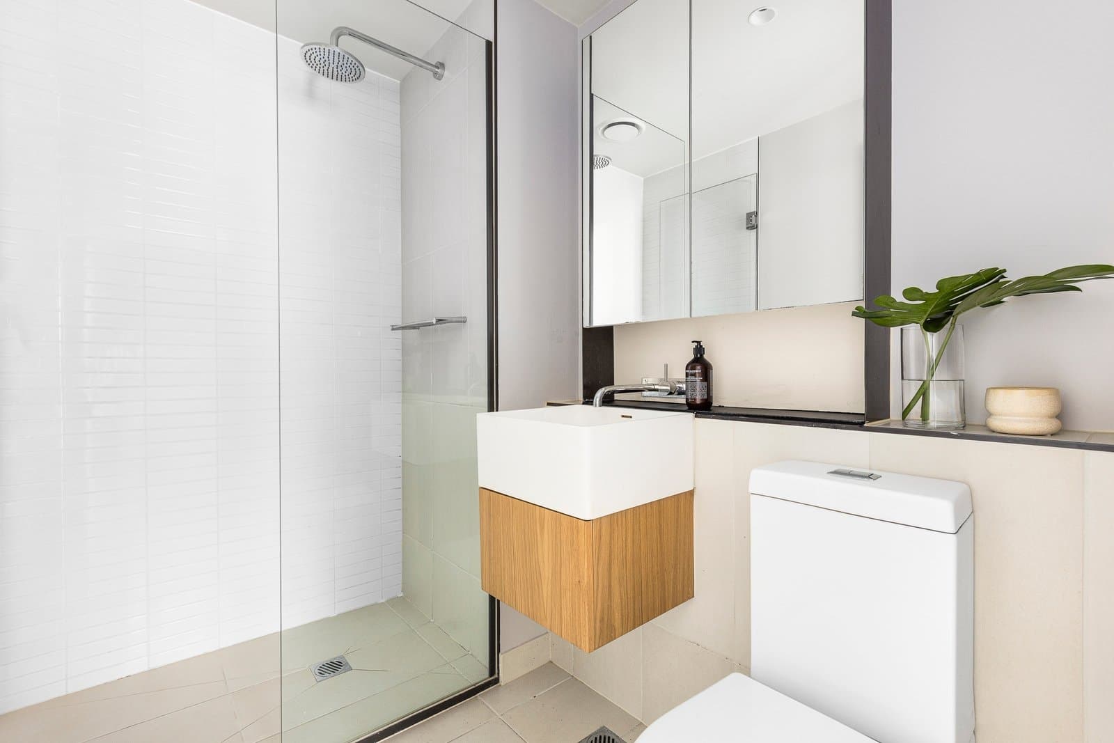 101/8 Daly Street, South Yarra - Thumbnail 6
