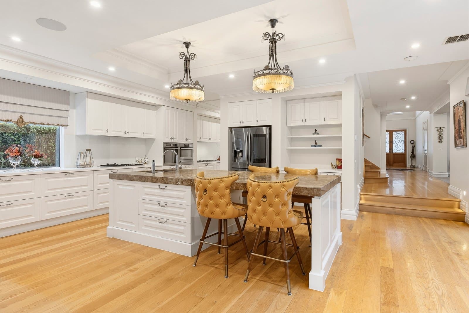 92 Doncaster Road, Balwyn North - Thumbnail 4