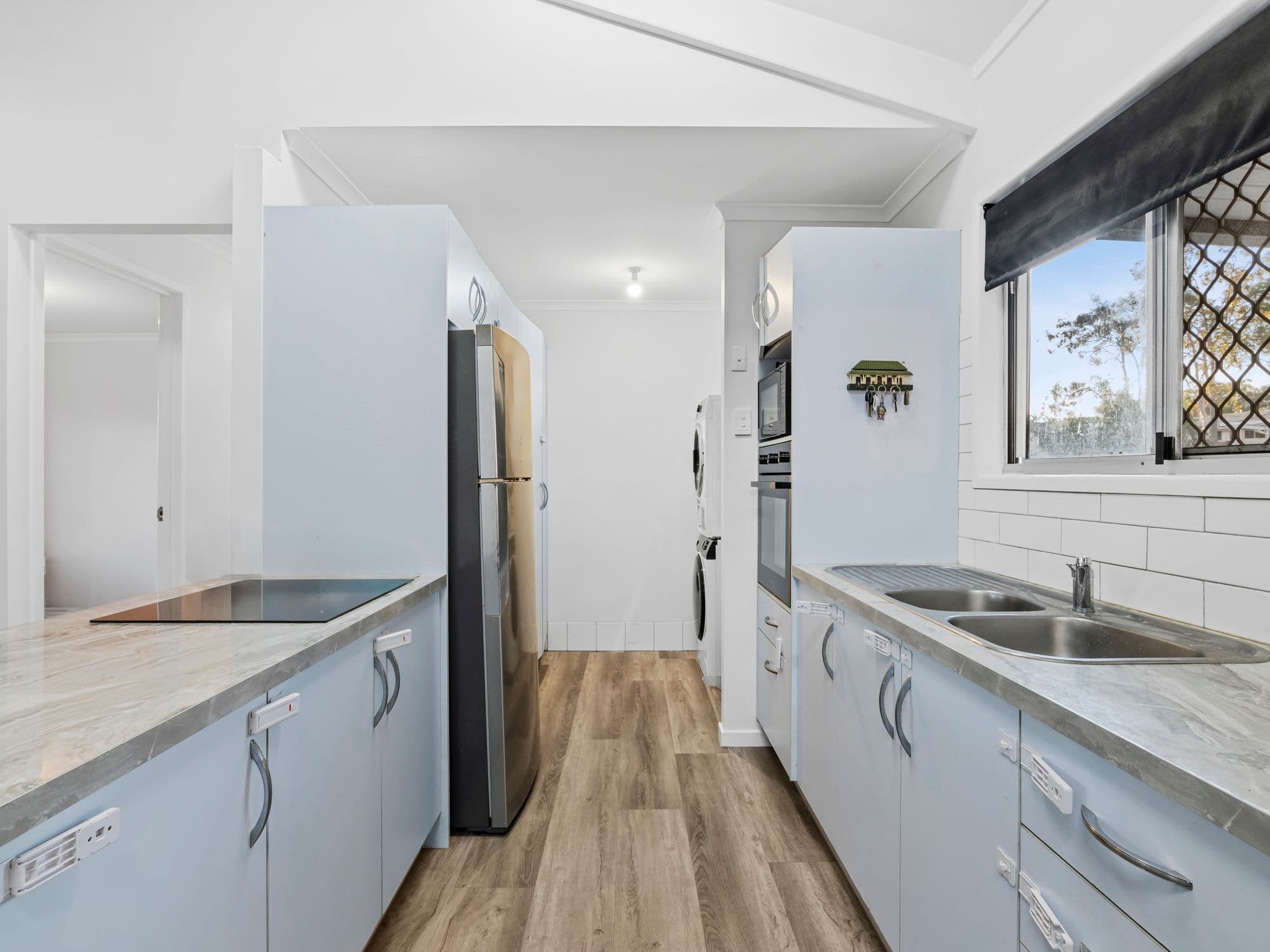 16 Geelong Court, Eagleby QLD 4207, Eagleby - Thumbnail 4