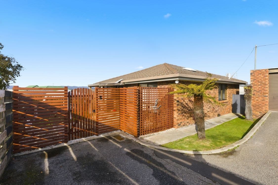 2/31 Alexander Street, SHEARWATER, TAS 7307, Shearwater - Thumbnail 3