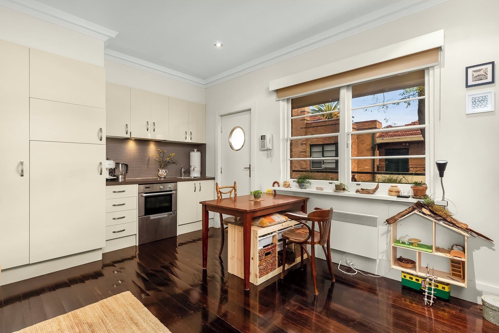 20/29-35 George Street, East Melbourne - Thumbnail 2