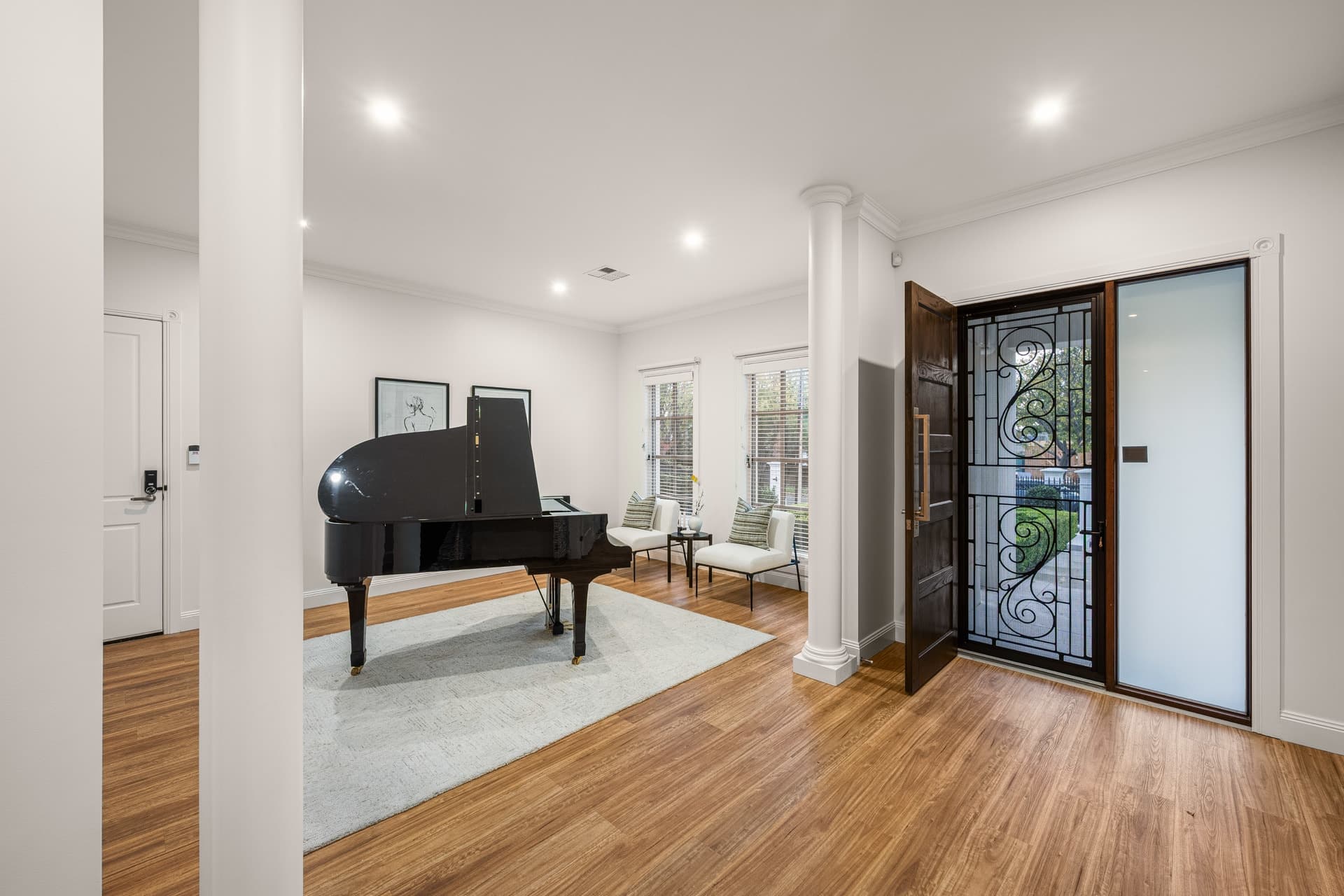 3 Olive Grove, Hazelwood Park, Hazelwood Park - Thumbnail 2