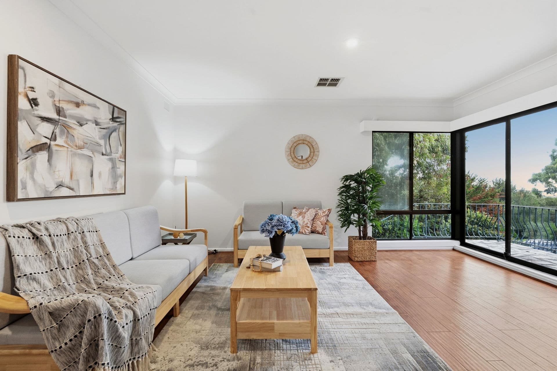 16 Victoria Parade, Darlington - Thumbnail 2