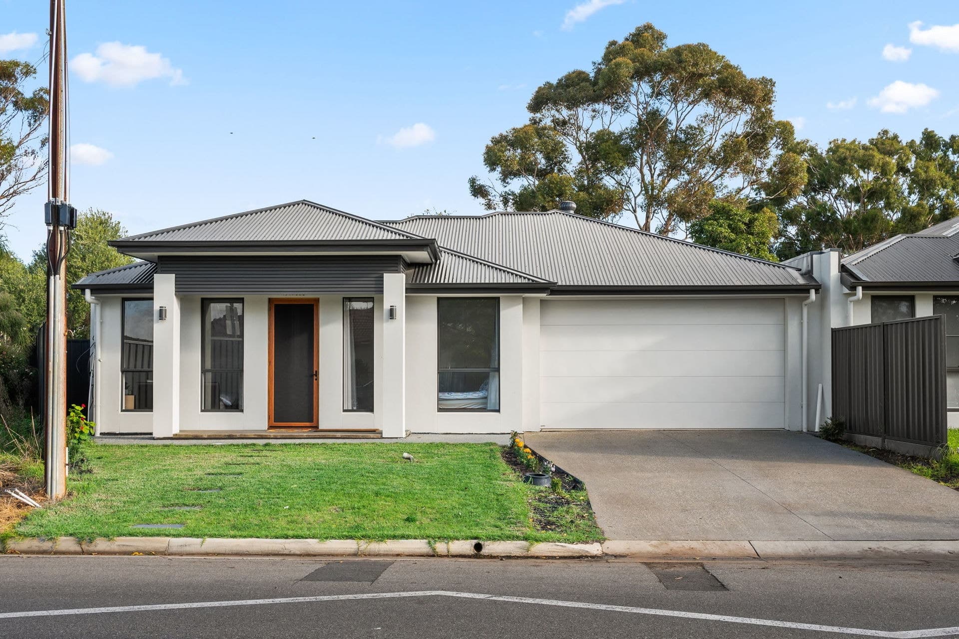 77 Judith Crescent, Morphett Vale, Morphett Vale - Image 1