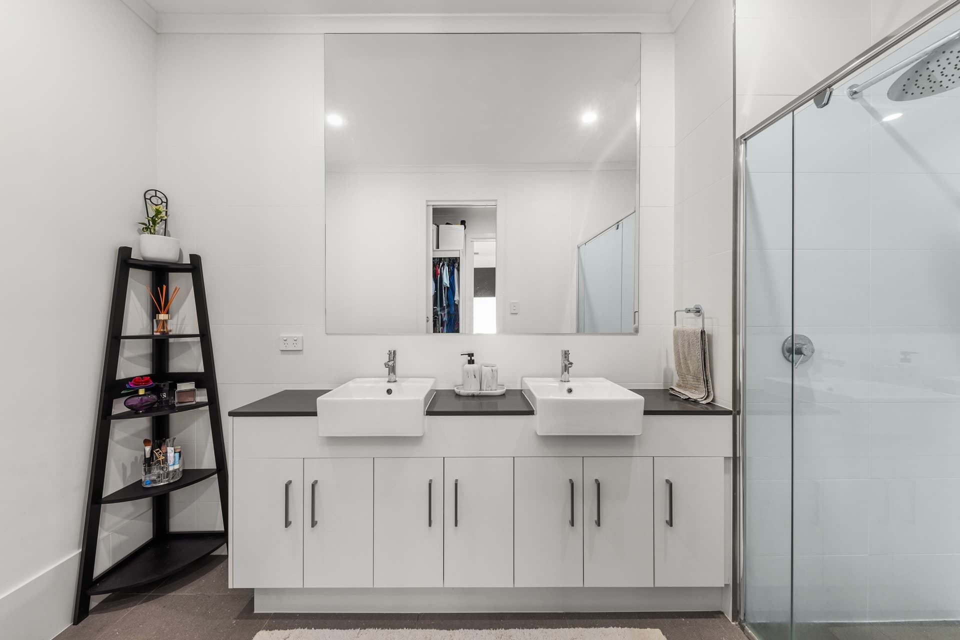 15A Walter Avenue, Mitchell Park, Mitchell Park - Thumbnail 8