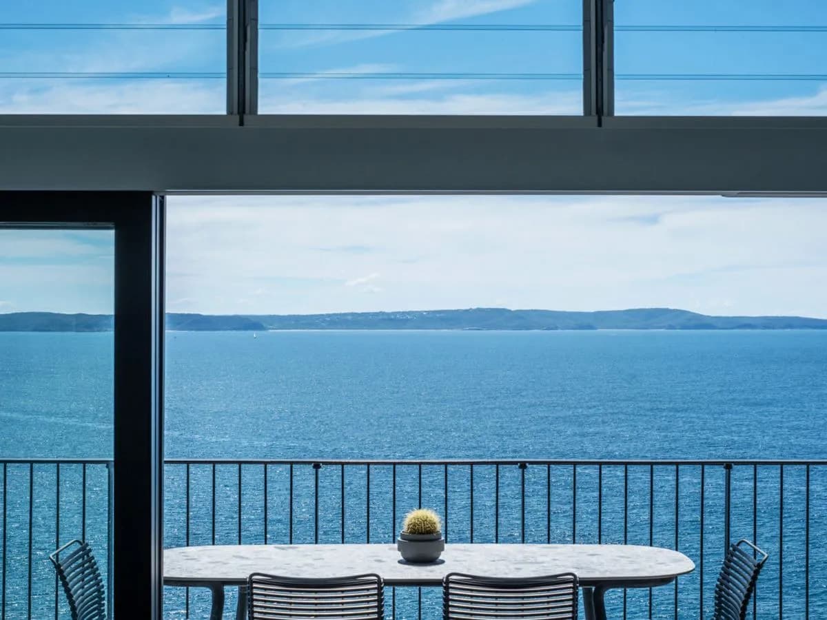 8 Rayner Road, WHALE BEACH, Whale Beach - Thumbnail 2