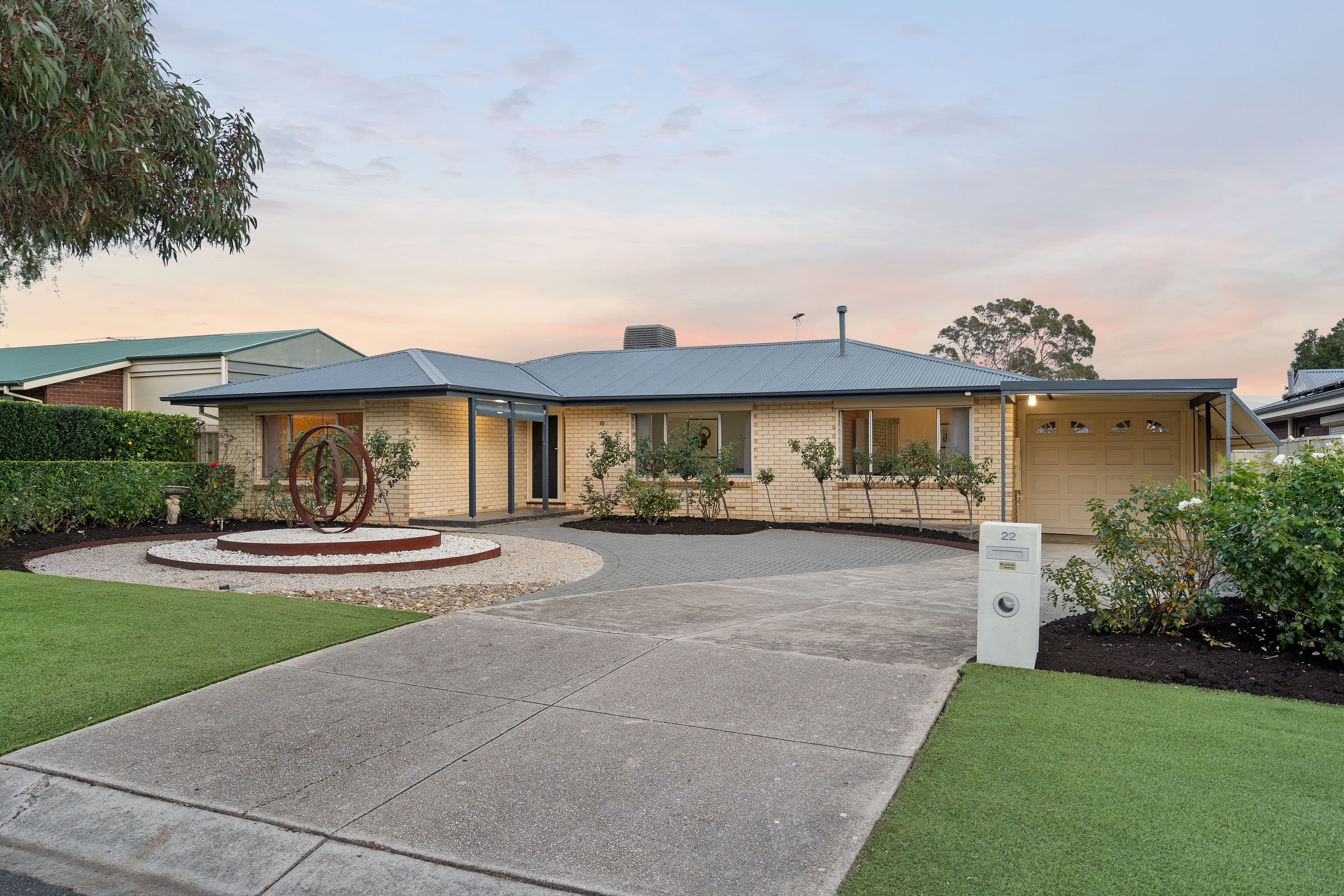 22 Leonis Avenue, Hope Valley SA 5090, Hope Valley - Thumbnail 2