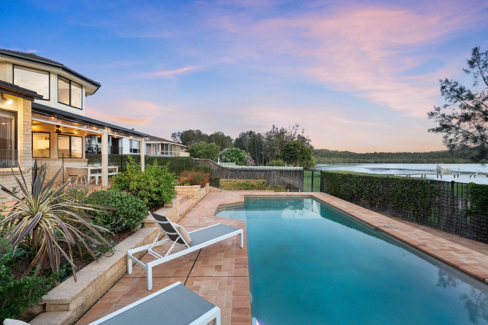 10 Karuah Avenue Kincumber NSW, Kincumber - Image 1