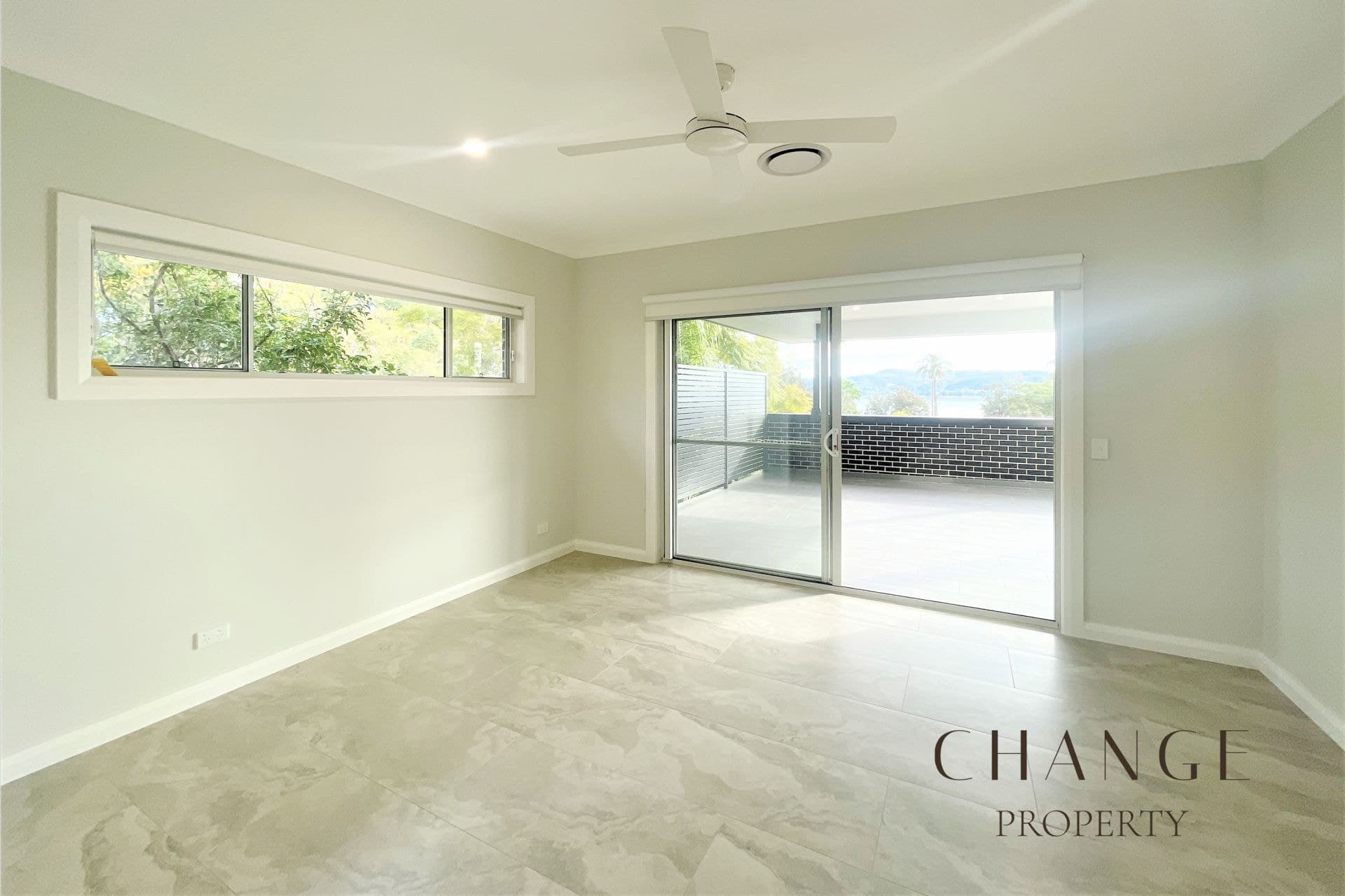 240B Avoca Drive Green Point NSW, Green Point - Thumbnail 7