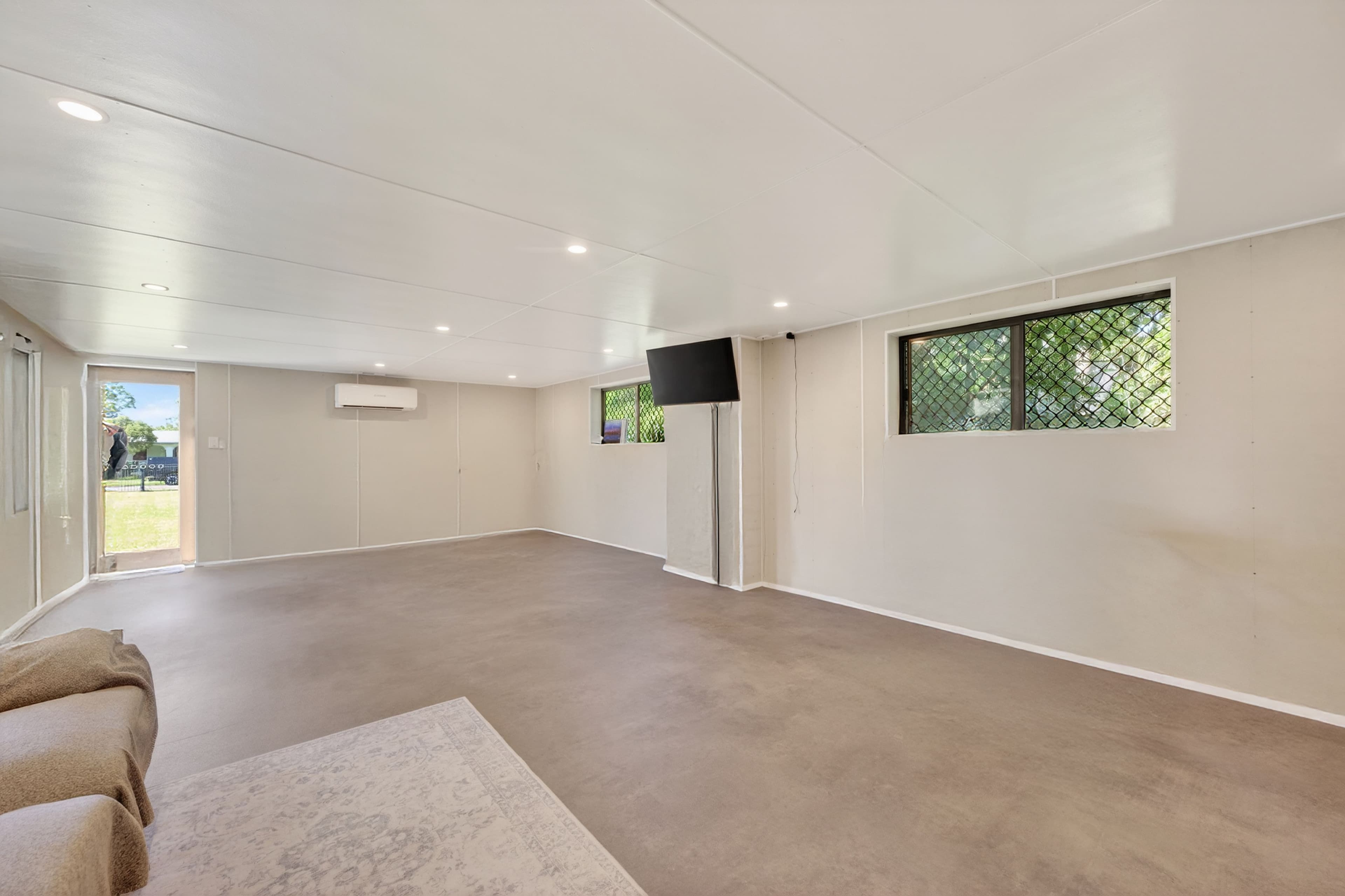 16 Tracey Street, Balgal Beach QLD 4816, Balgal Beach - Thumbnail 5